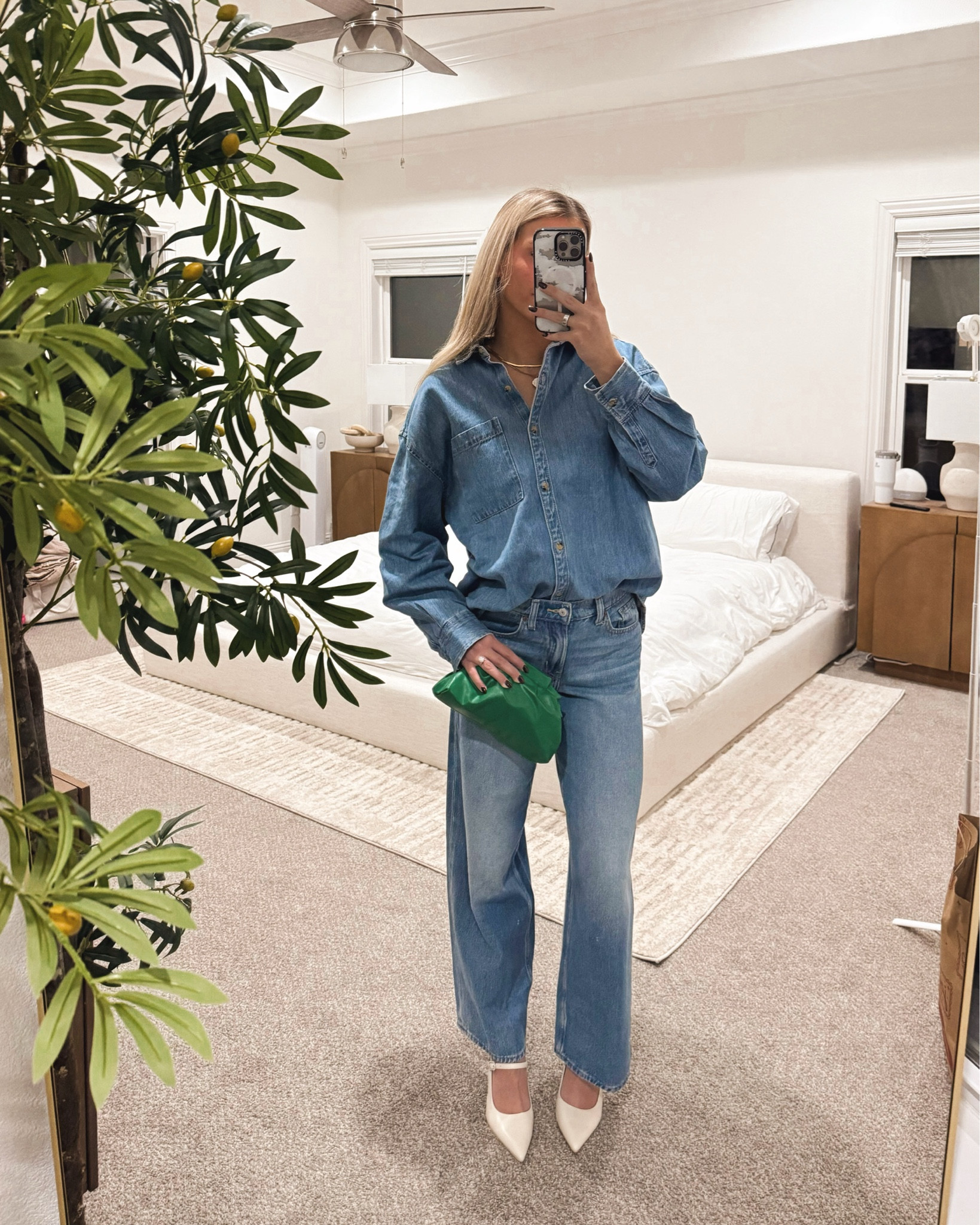 Dinner 🤎🤠 

#set 
#denim
#jeans
#falloutfit

#LTKStyleTip #LTKBeauty #LTKFindsUnder50