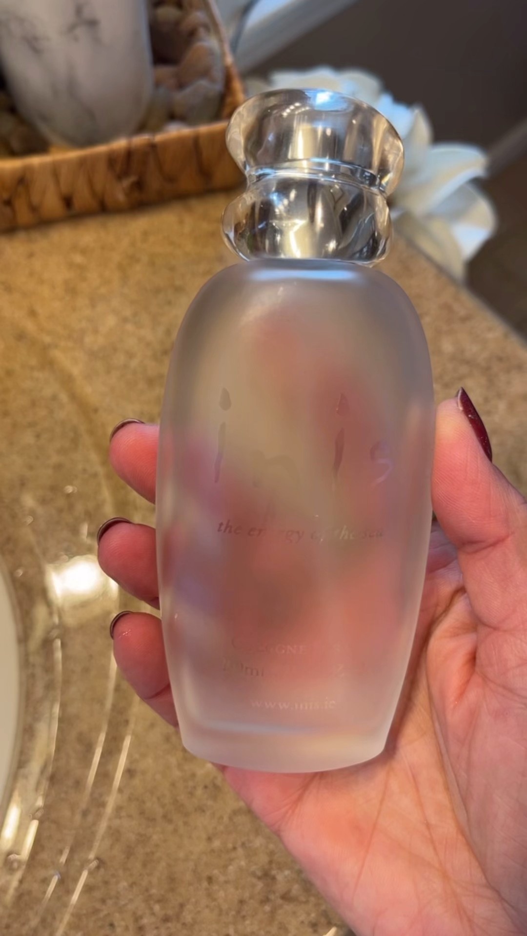 I can not even explain my love for this perfume/ cologne. Best smelling thing ever 

#LTKFindsUnder100 #LTKBeauty #LTKItBag