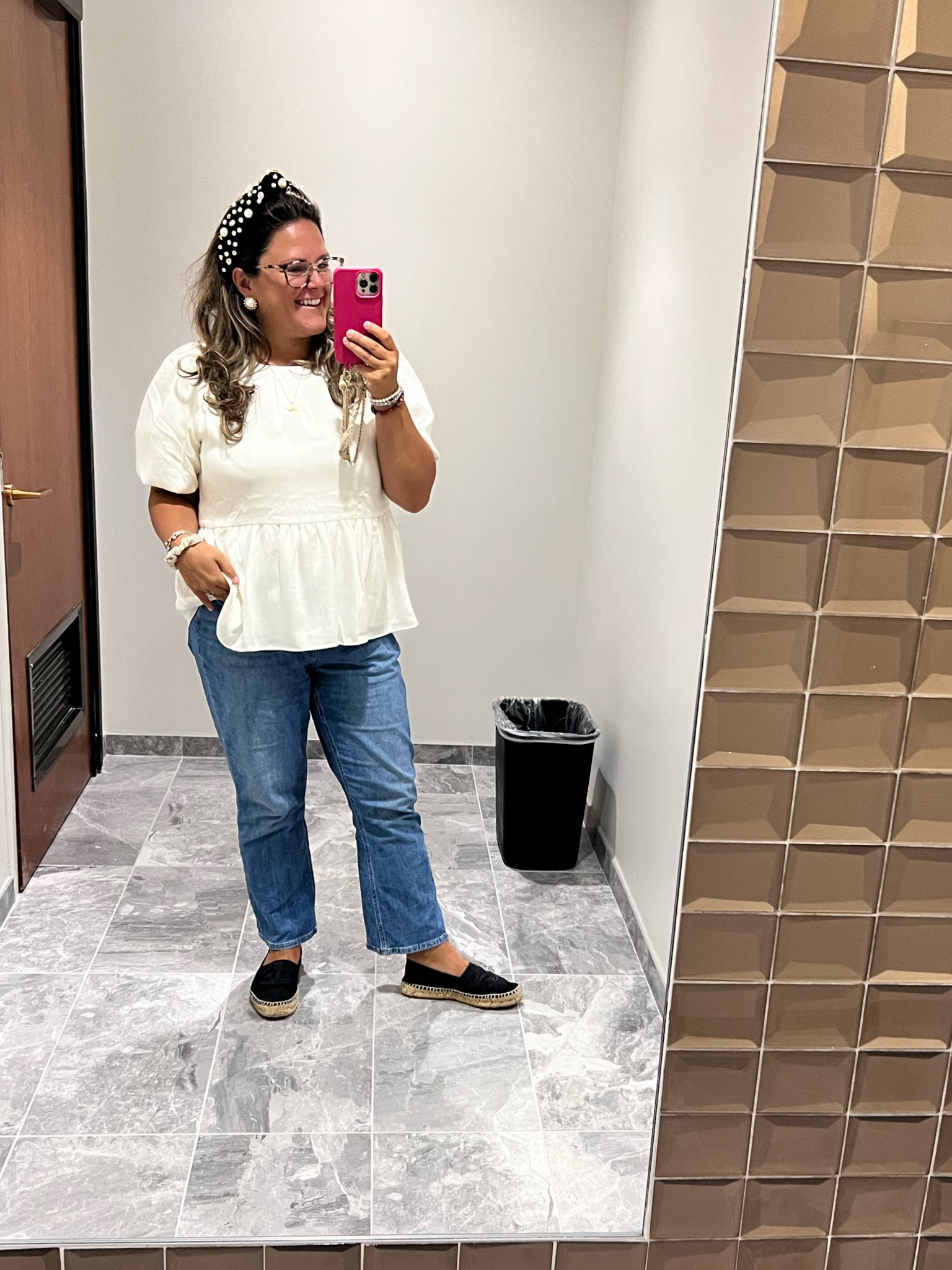 White top, jeans. Work ootd 

#LTKworkwear