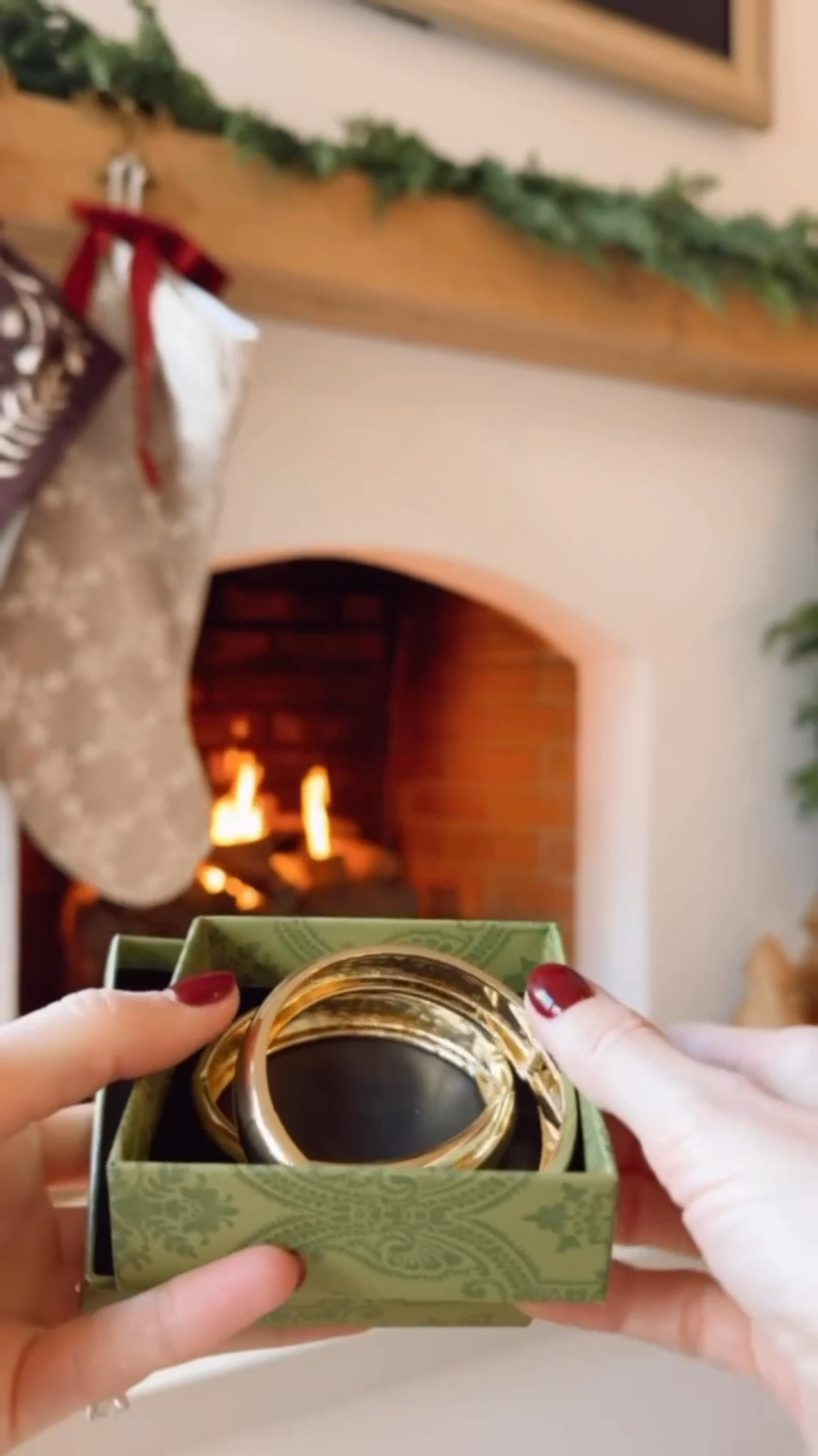 These gold bracelets are the perfect stocking stuffer for her!

Loverly Grey, gold bracelets, gold jewelry, stocking stuffer for her, gift guide, holiday gift ideas 

#LTKHoliday #LTKGiftGuide