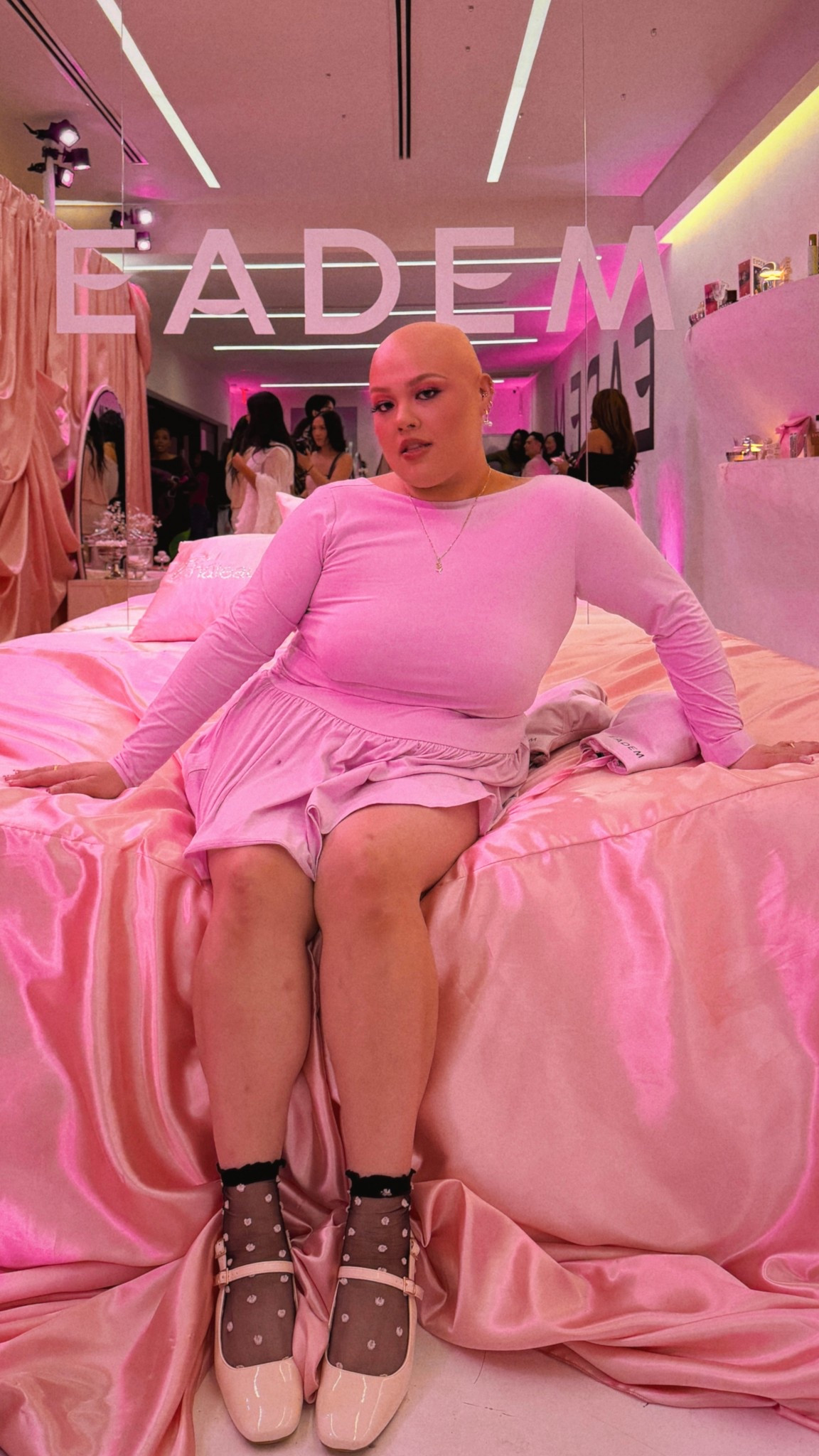 this dress is SO stretchy + has built-in shorts 🌸
wearing a size XL petite (but I should’ve sized down!!!)
shoes run wide as well xx

#LTKPlusSize #LTKMidsize #LTKSpringSale