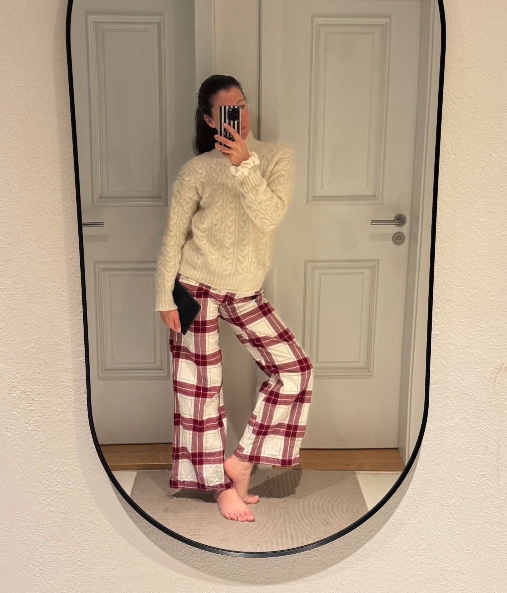 Good Night 

#LTKdeutschland #LTKwinter #LTKluxury