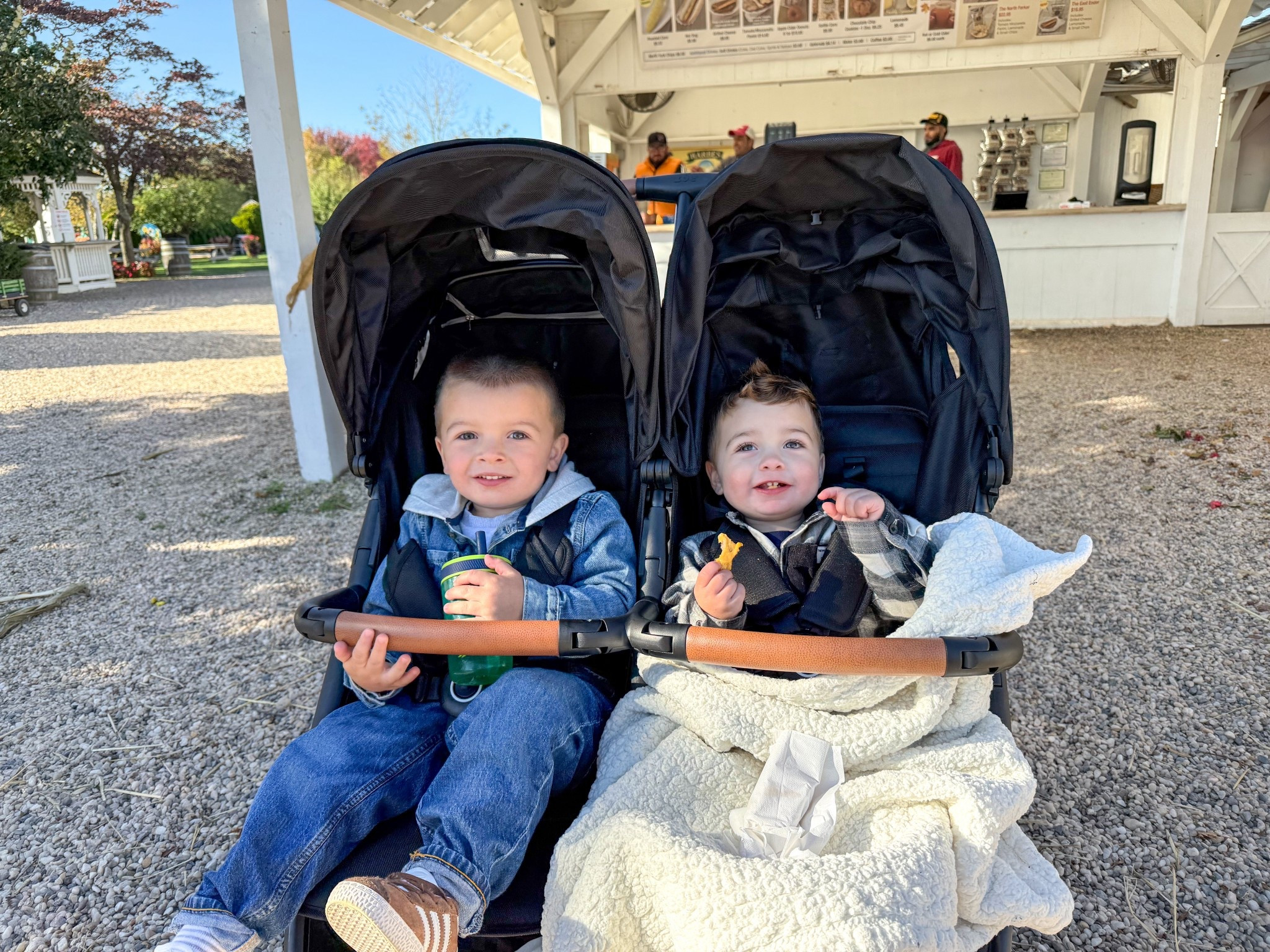 The most LIGHT WEIGHT, EASY assemble stroller I've ever owned 🥰

#LTKSeasonal #LTKActive #LTKKids