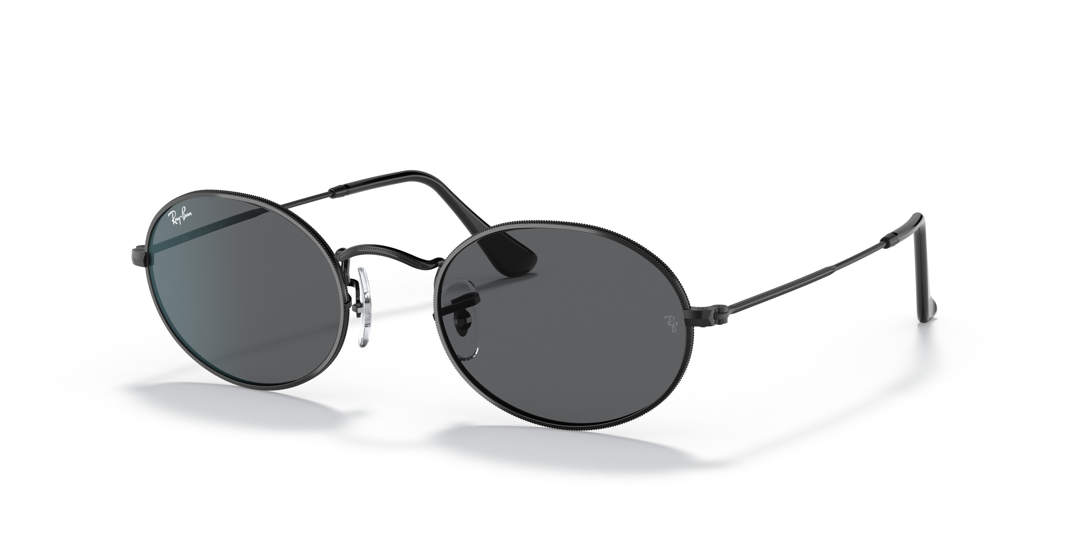 Check out the Oval at ray-ban.com | Ray-Ban (US)