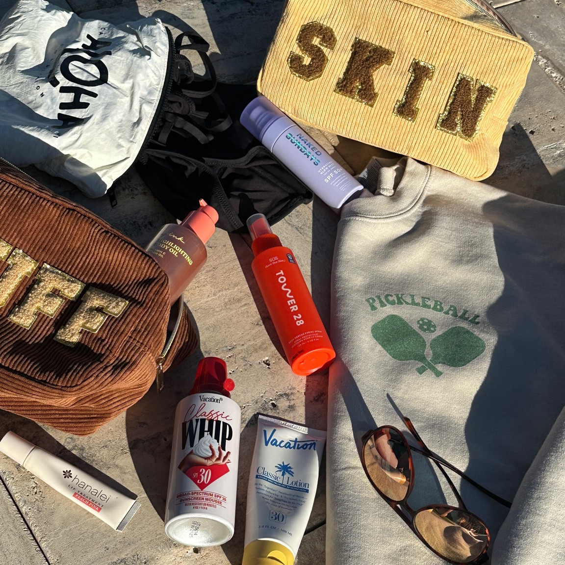 What’s in my vacation bag?! Pack for the pool with me! 

#LTKTravel #LTKSwim #LTKSeasonal