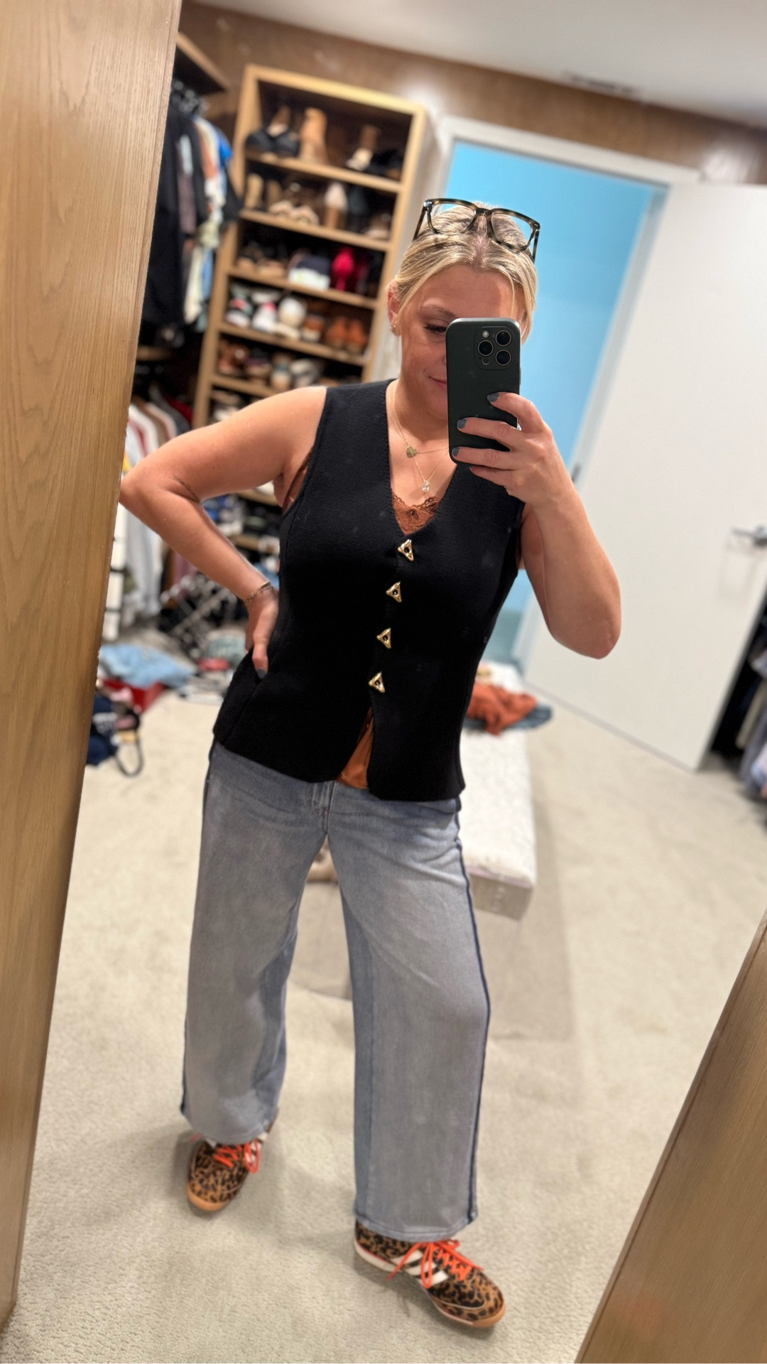 OOTD featuring the most comfy jeans everr

#LTKStyleTip