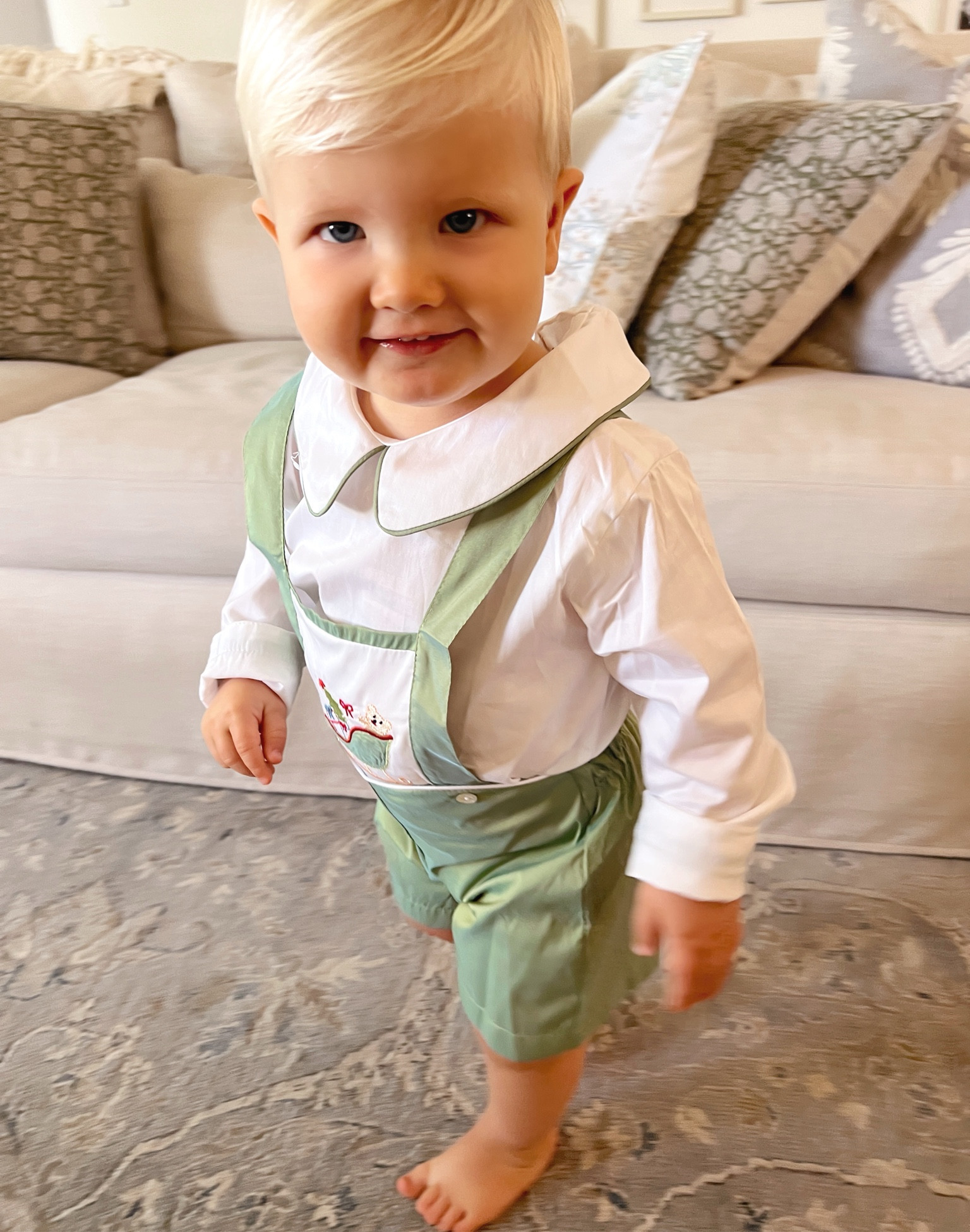 The sweetest classic mommy and baby matching Christmas outfits 

#LTKkids #LTKparties #LTKSeasonal