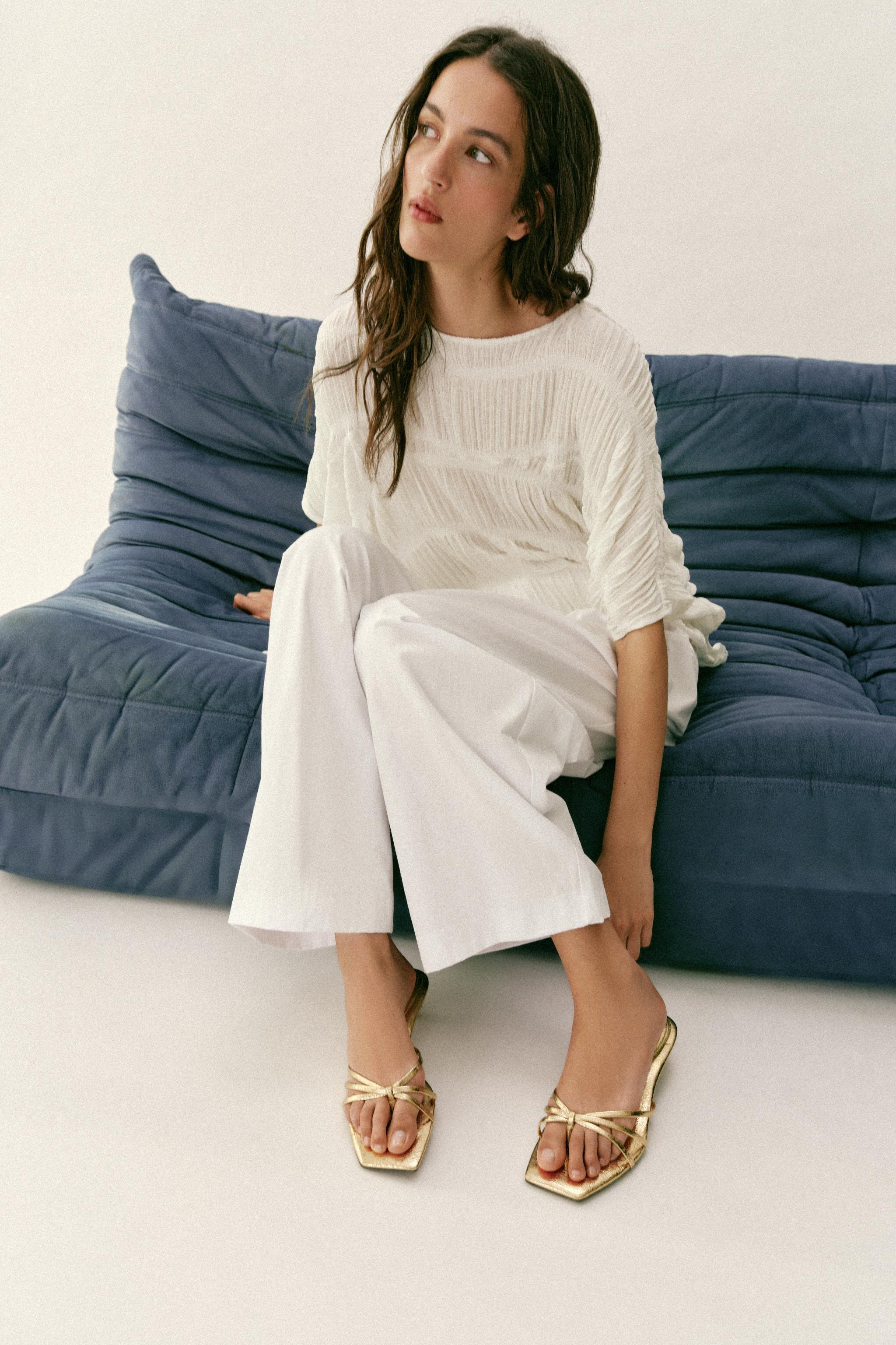 METALLIC-EFFECT SANDALS | Zara UK