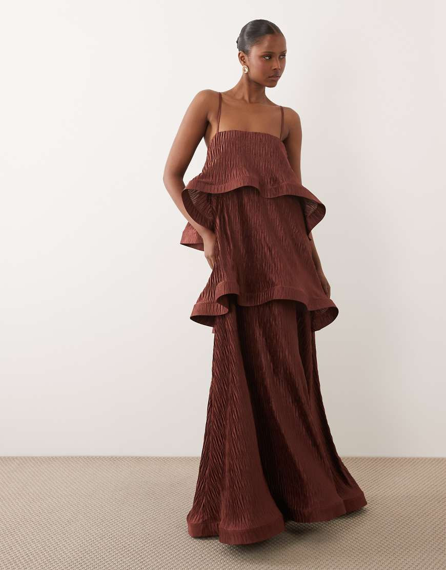 ASOS DESIGN zigzag plisse tiered trapeze maxi dress in chocolate-Brown | ASOS (Global)
