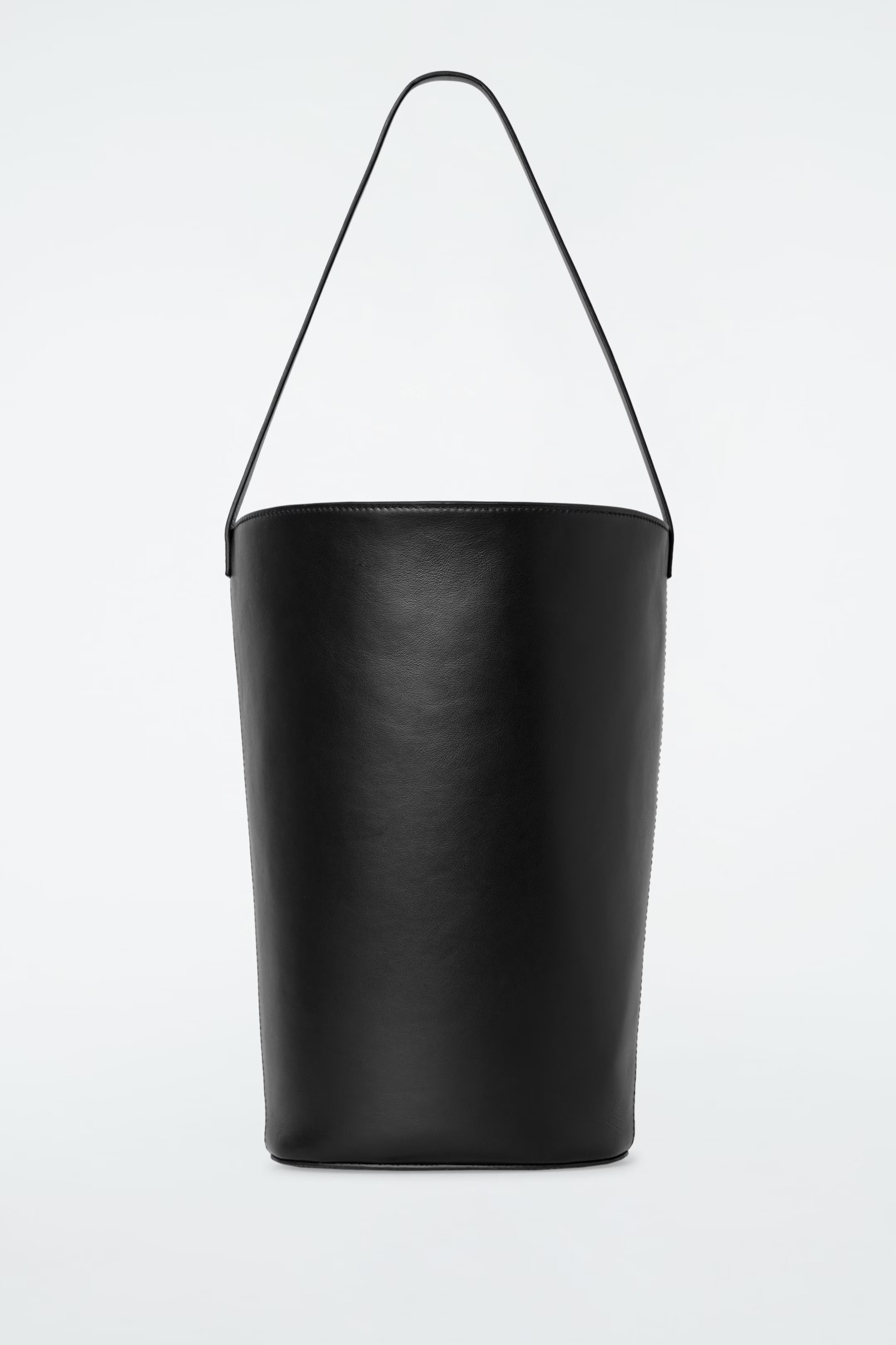 BUCKET BAG - LEATHER - BLACK | COS | COS UK