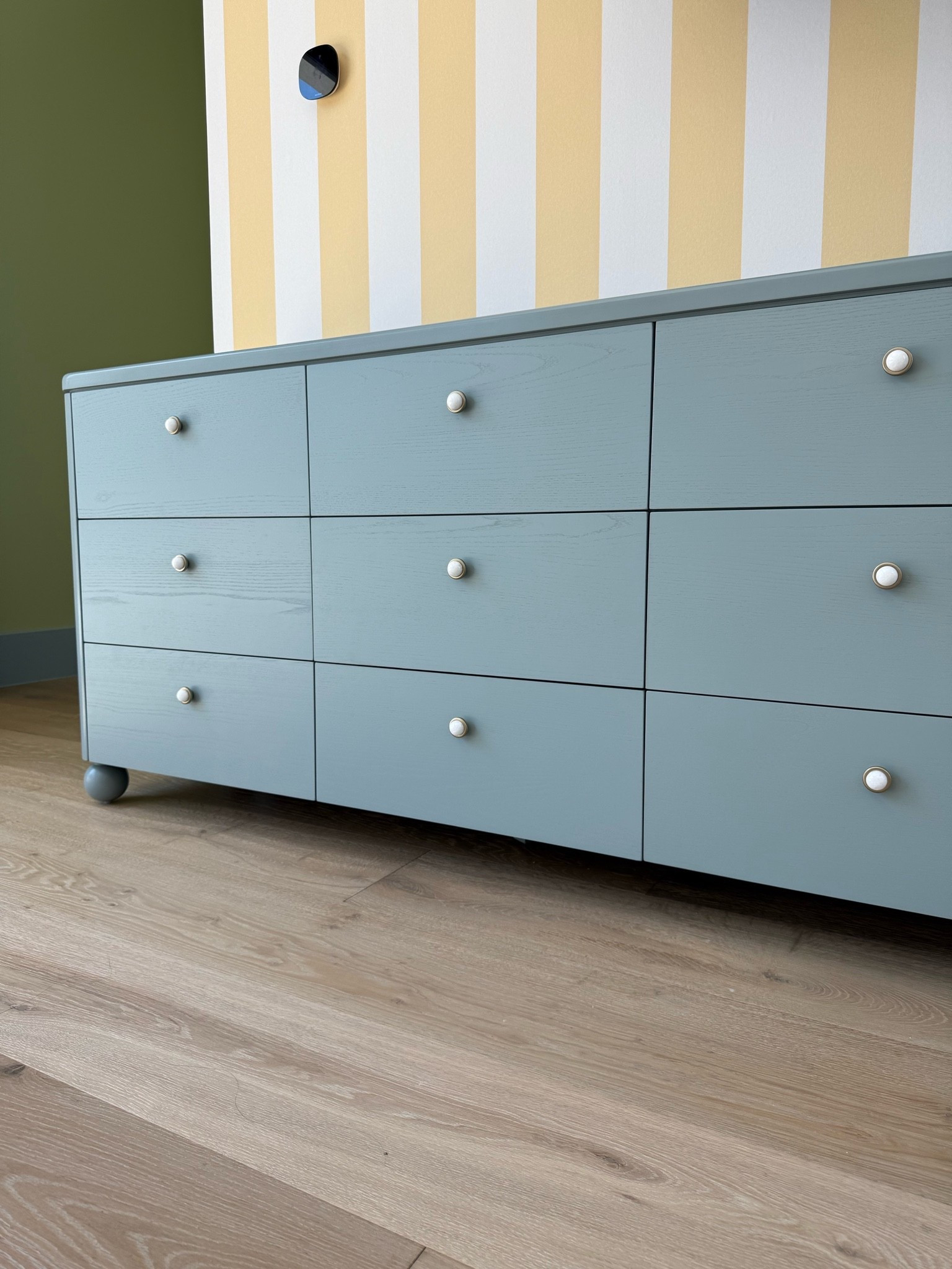 The kids dresser! 




Anthropologie, Kids Room, Home Decor

#LTKHome