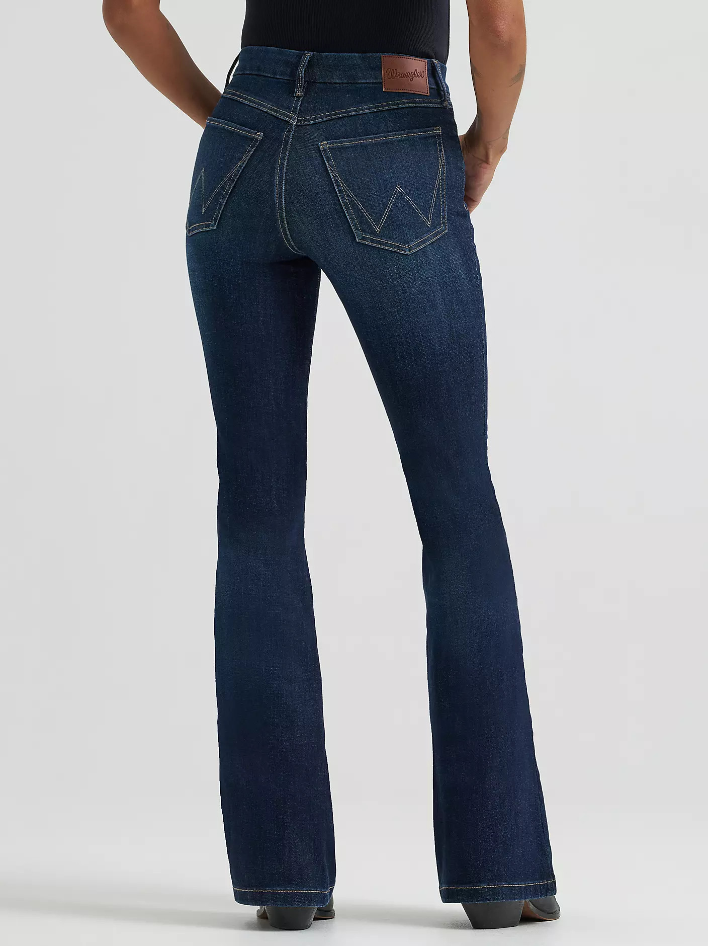Women's Wrangler Bespoke High Rise Flare Jean | Wrangler