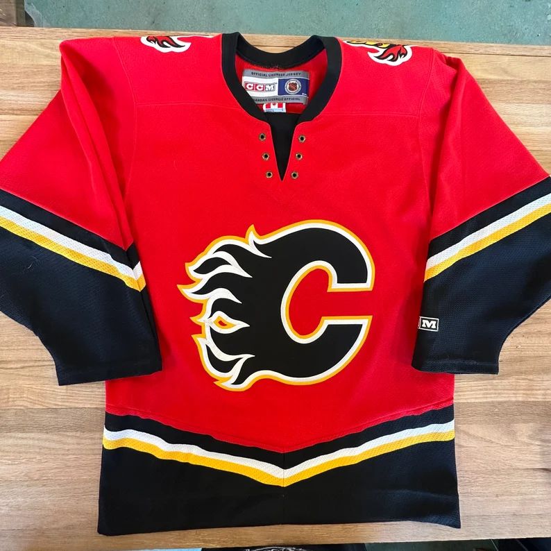 90s Calgary Flames CCM Jersey Sz S L683 - Etsy Canada | Etsy (CAD)