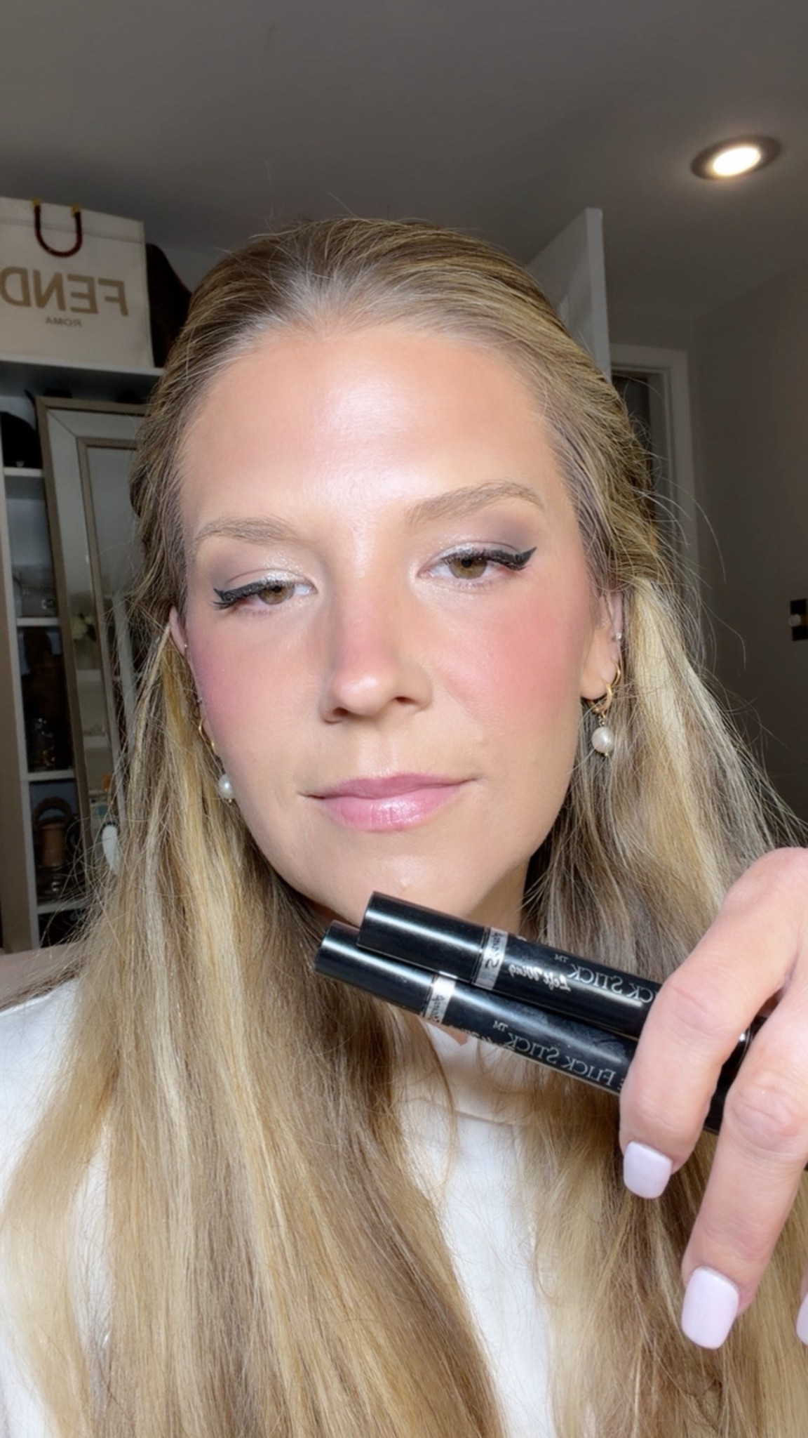 This is a makeup MUST have!!!! It’s the easiest way to do a wing eye liner and it will look PERFECT every time ! You can not mess it up! They come already with the perfect wing tip. It is literally fool proof. It also doesn’t move all day! (However I do use setting spray on my whole face regardless). I thought the 12 mm vintage. 

#eyeliner #amazon #wingedeyeliner #beauty #makeup #makeupmusthave 