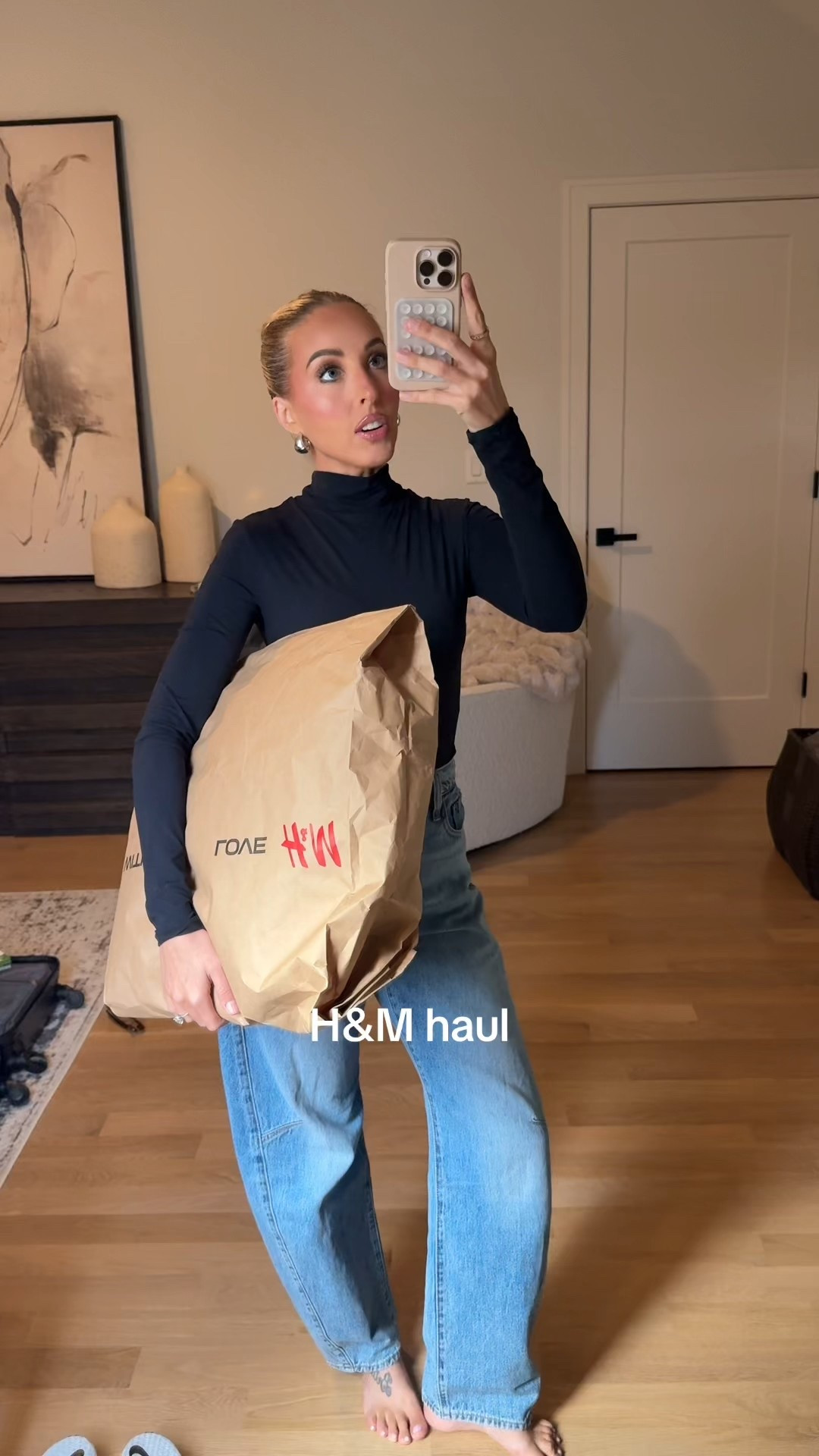 30% off everything at H&M right now!! 

#LTKCyberWeek #LTKHoliday #LTKGiftGuide