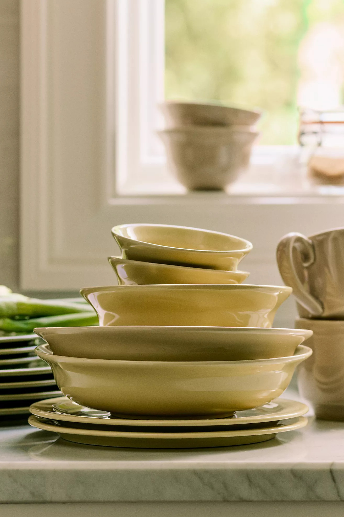 Reeves Portuguese Stoneware Pasta Bowls, Set of 4 | Anthropologie (UK)