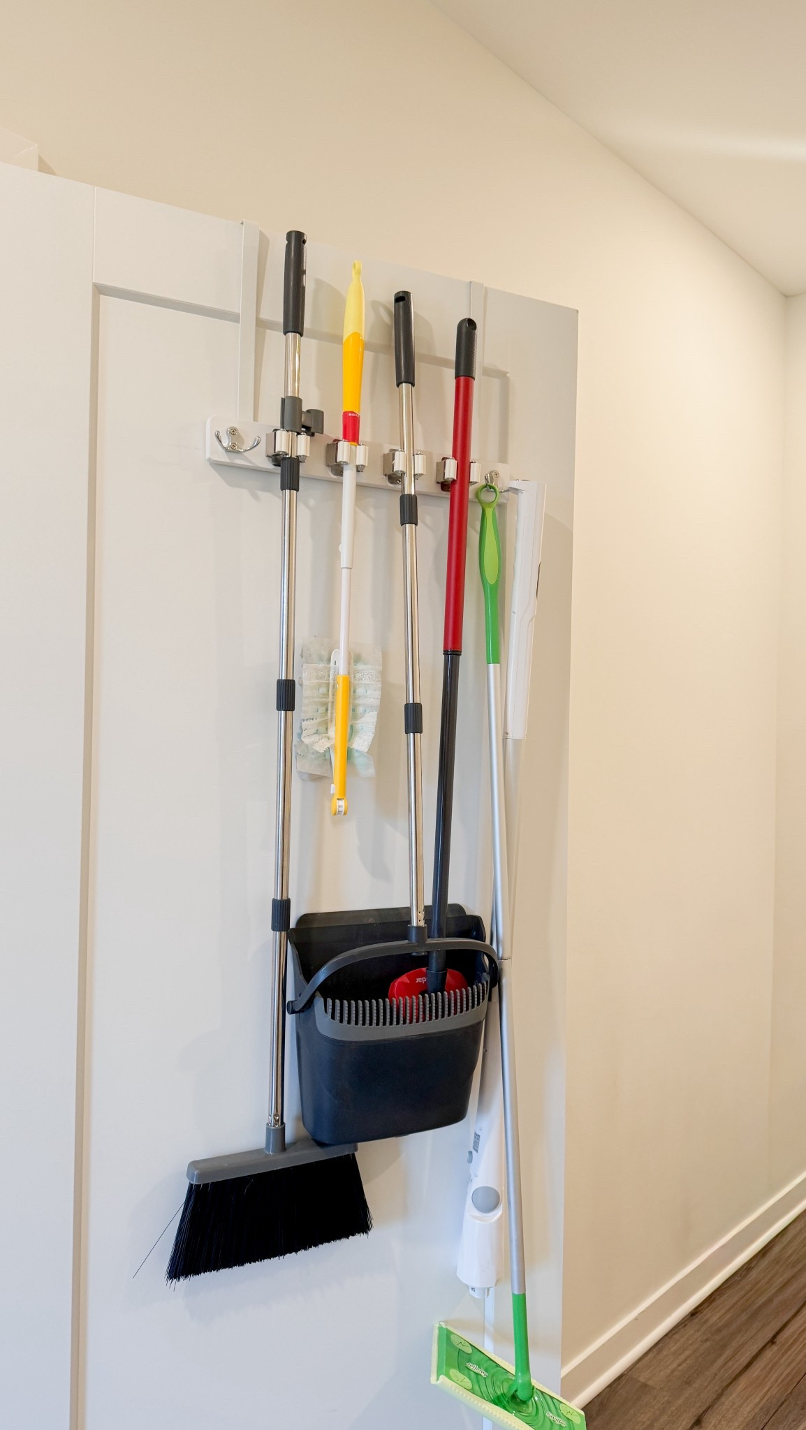 Broom Organizer 

#LTKHome