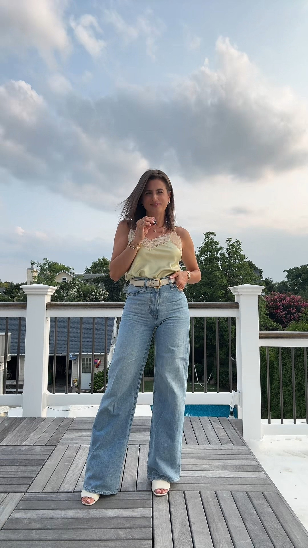 Dinner and a cocktail jeans outfit