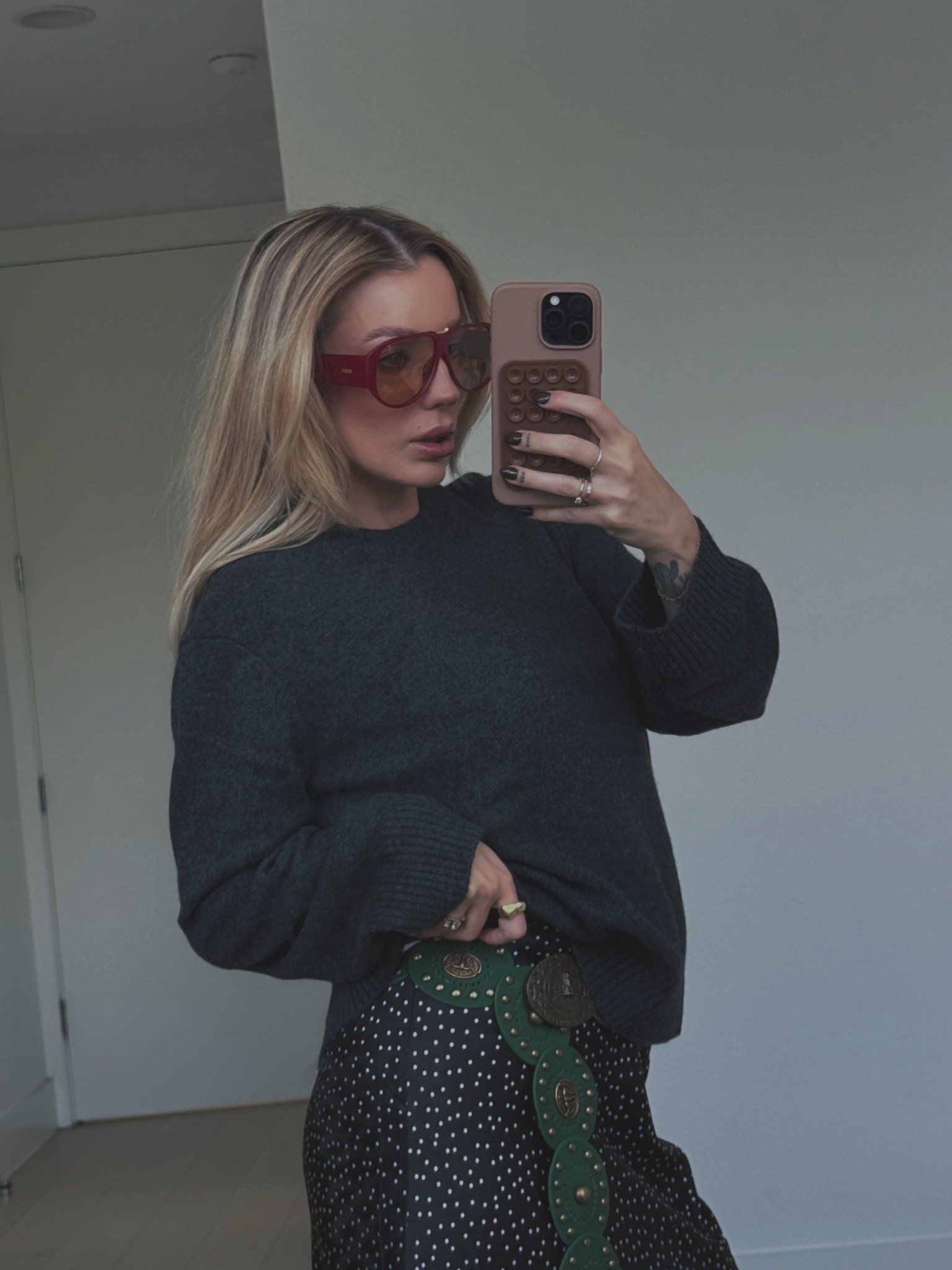 Oversized cashmere mockneck sweater of my dreams! 

#LTKSeasonal #LTKStyleTip #LTKShoeCrush