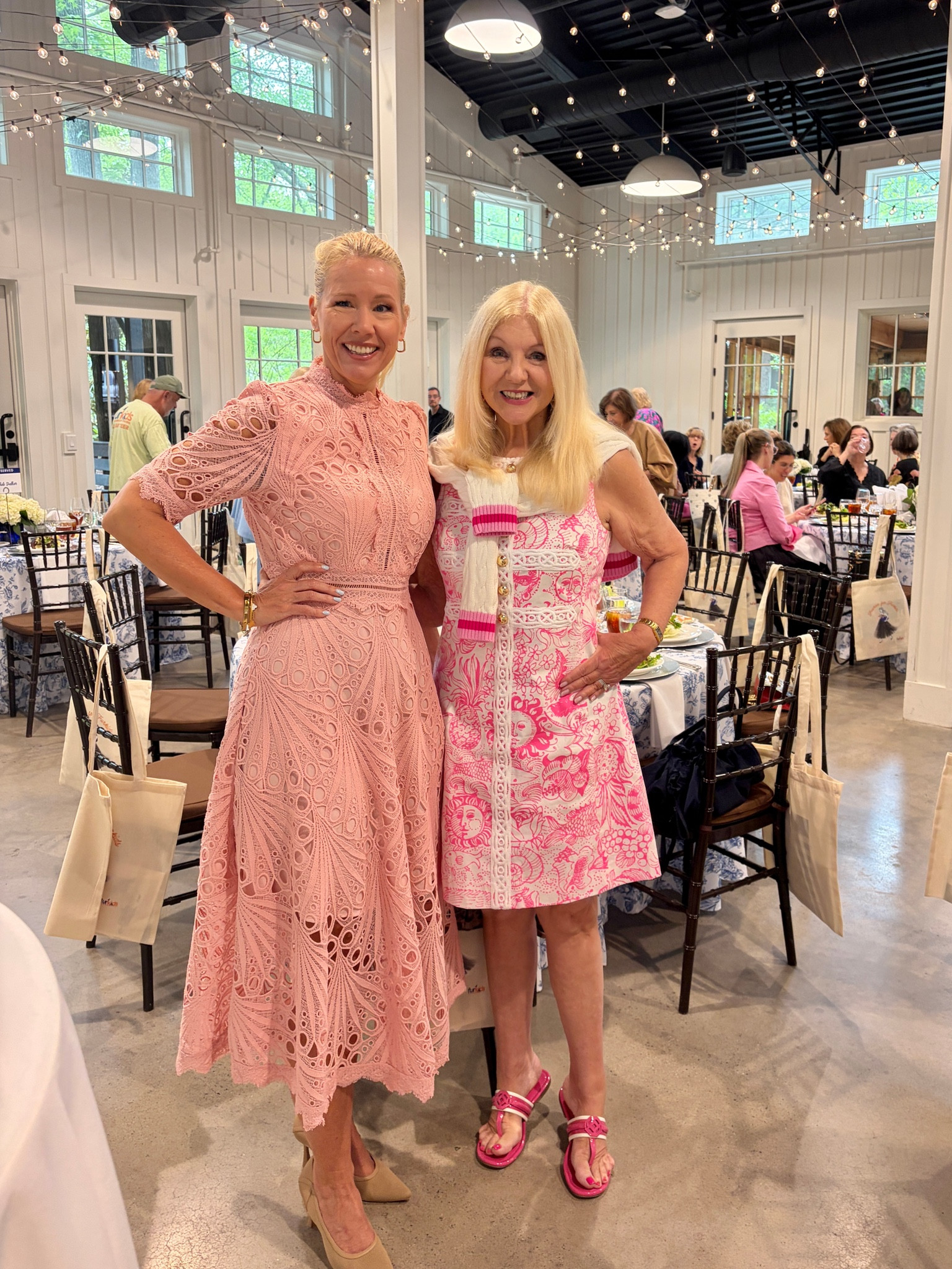 Luncheon with the ladies! 🩷💕

Get $15 off using my code: SNUE15 at Bellabarnett 


#LTKootd #LTKgrwm #LTKOver40