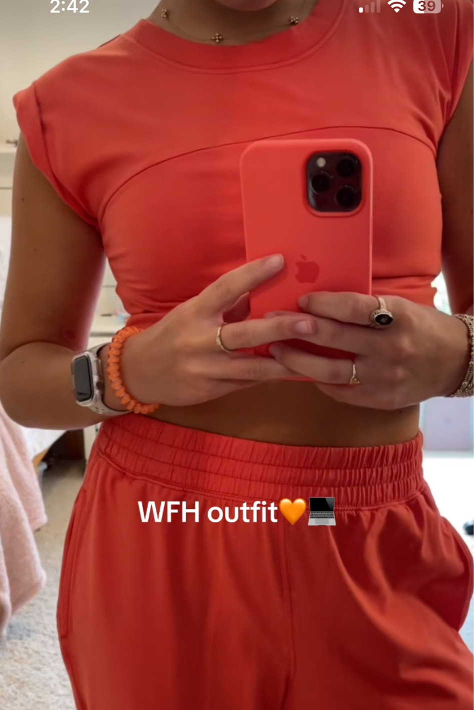 The most comfy outfit ever omg. I got this in “Fired Up” and a size small. 🧡🧡