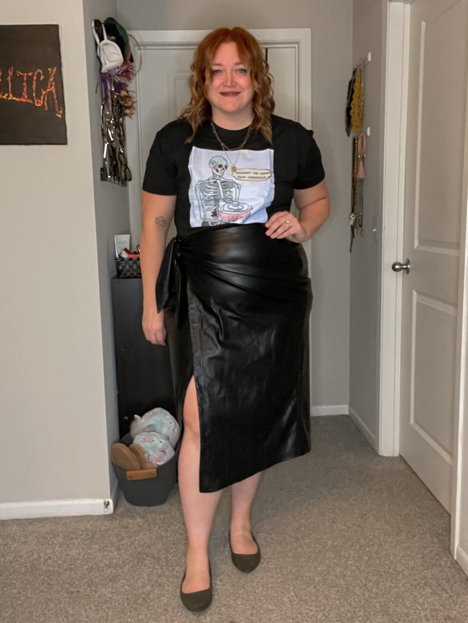 Playful and funny alternative Thanksgiving outfit

tarajaneQ4 at SHEIN
Tara10 at Miranda Frye

#LTKMidsize #LTKPlusSize #LTKHoliday