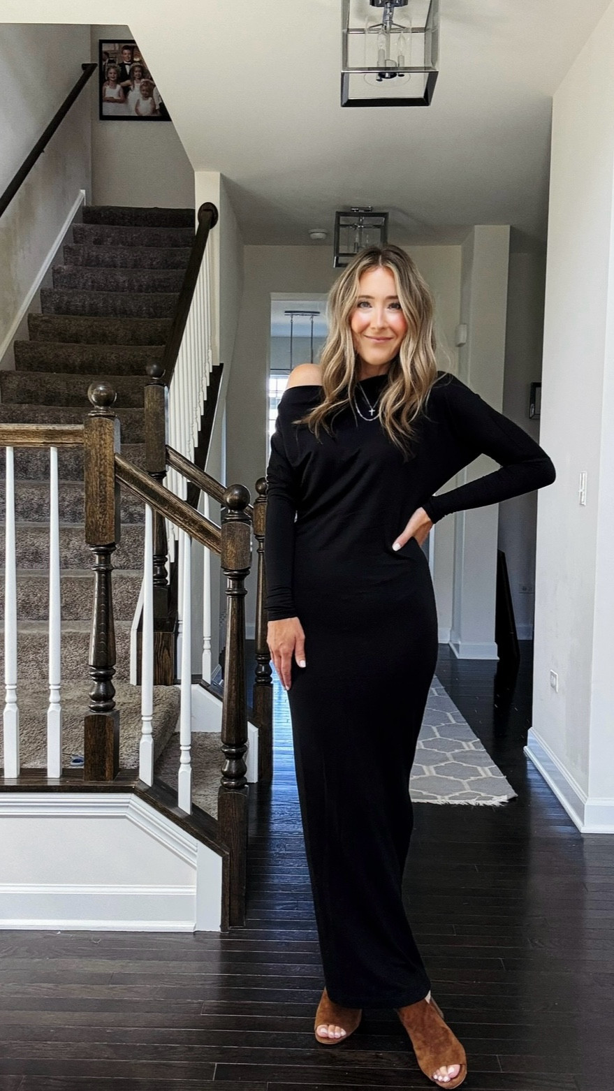 I can’t link these pieces on LTK, so go to BLEUSALT.COM and search for:  
🤍 The Cindy dress

✨use code STEPHANIE for 10% off✨

#LTKOver40 #LTKTravel #LTKgrwm