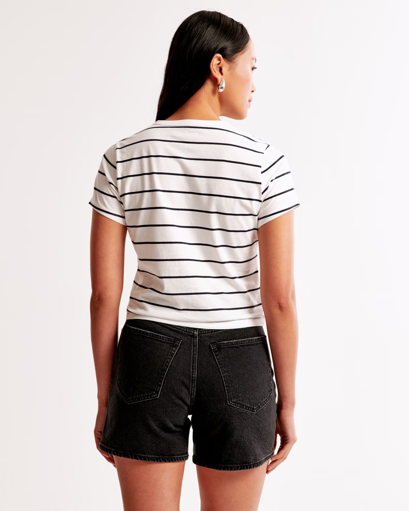 Women's Essential Polished Body-Skimming Tee | Women's Tops | Abercrombie.com | Abercrombie & Fitch (US)