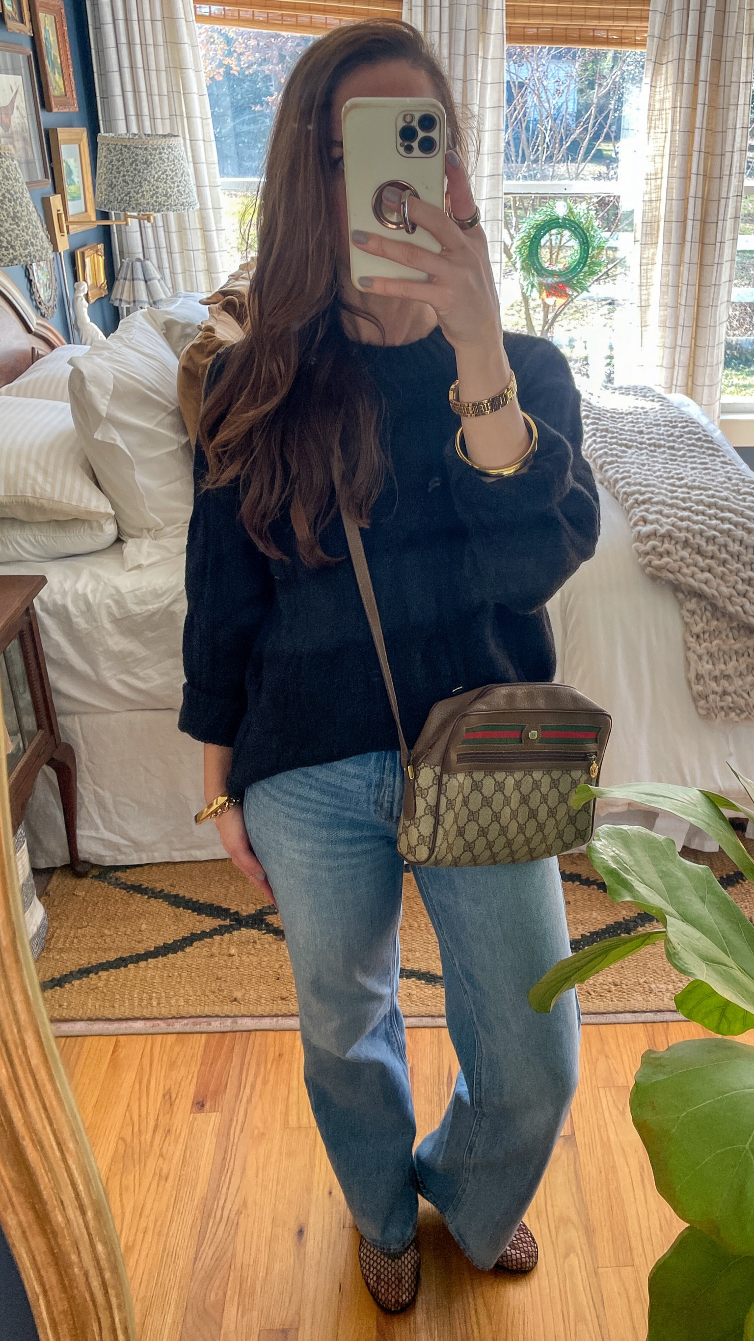only in Charleston can you wear a cable knit sweater + mesh ballet slippers in the winter 🦀 bag is vintage Gucci - linked dupes!

#LTKFindsUnder100 #LTKSaleAlert #LTKSeasonal
