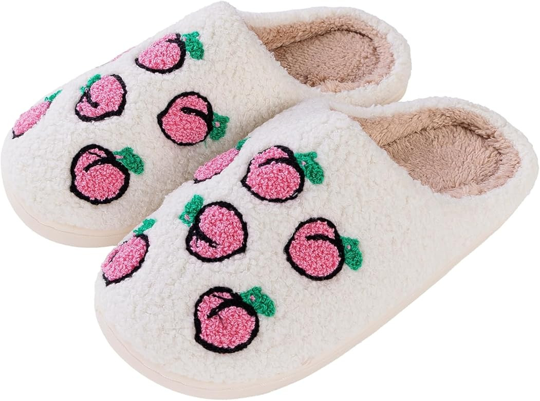 Women Slippers Cute Pattern Strawberry Slippers Warm Soft Bedroom Shoes Fuzzy Closed Toe Sandals ... | Amazon (US)