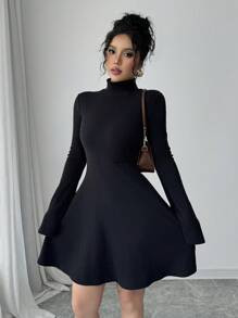 Elenzga Women's Black Fashion Casual Mid-Length Dress, Long Sleeve 2 In 1 Collar, Half Button Placket, Pocket, Cuff And Hem Color Block, Apricot & White | SHEIN