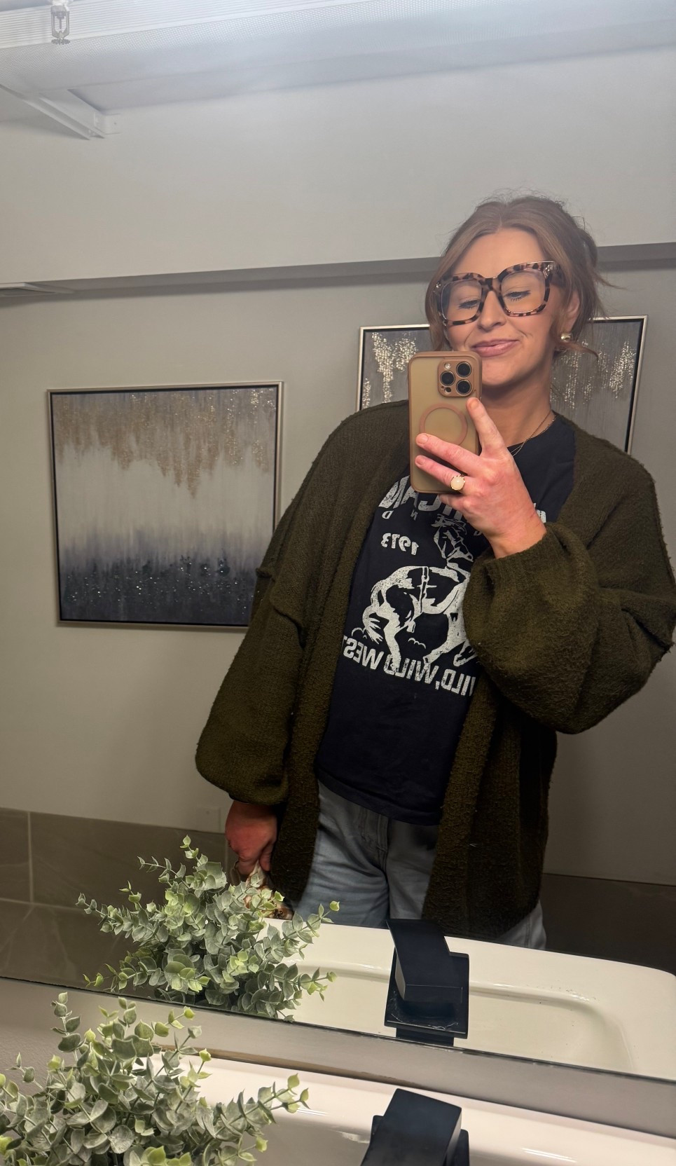 Blue light glasses 🤓

#LTKootd #LTKSaleAlert #LTKdayinmylife