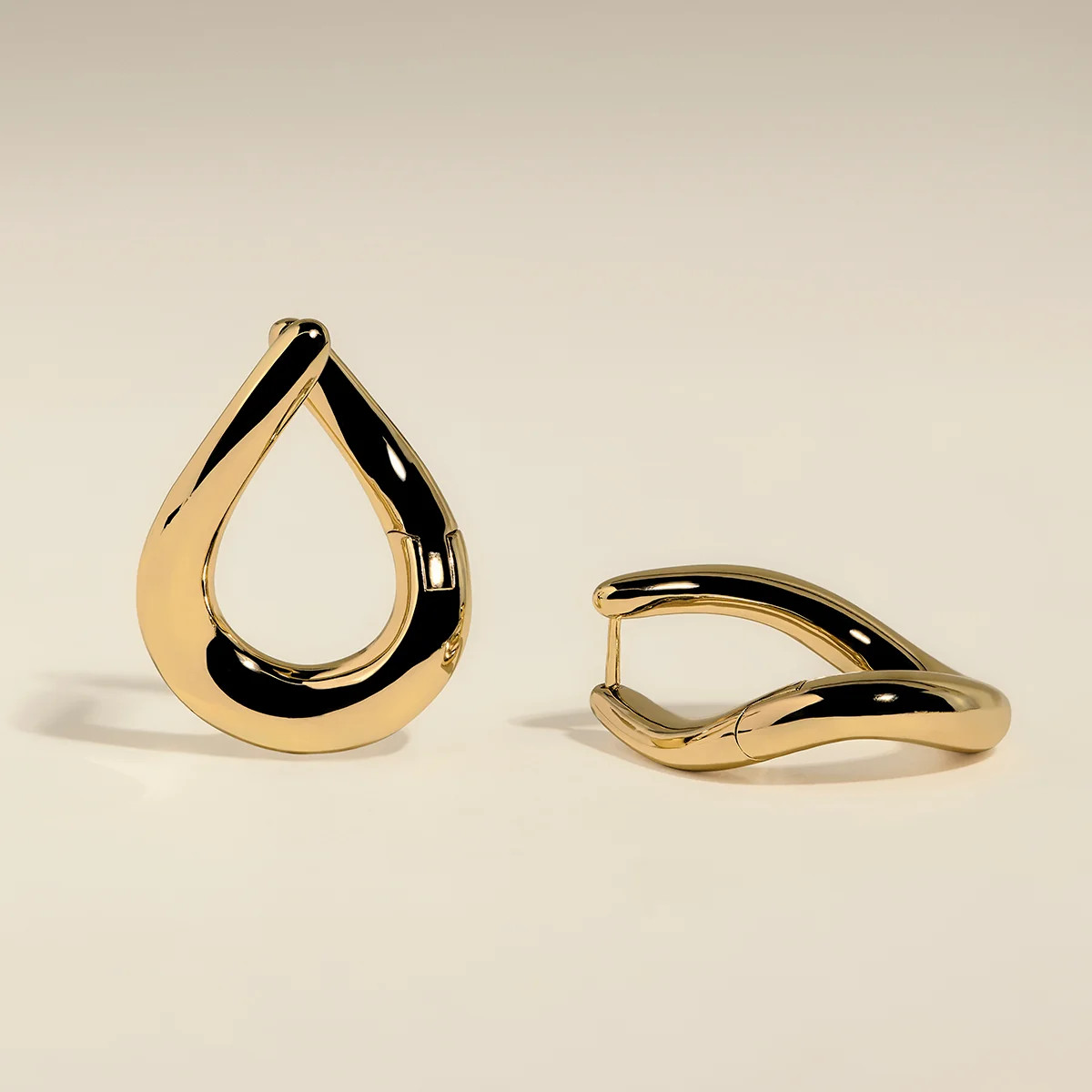 Molten XL Hoops in Gold | Astrid & Miyu UK