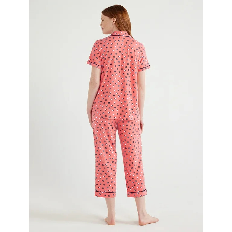 Joyspun Women's Knit Notch Collar Top and Capri Pants Pajama Set, 2-Piece, Sizes S to 3X | Walmart (US)