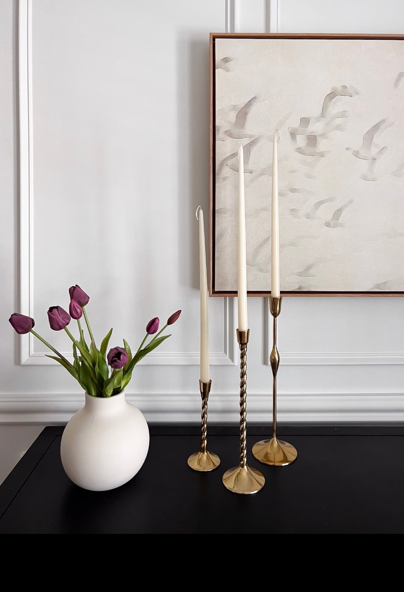 Love this modern coastal dining room that I helped with! The prettiest natural fiber rug grounds the room and pops of black keep it neutral but still interesting. You might recognize this framed canvas from my own home (I own it too!) 

Neutral dining room, dining room console, spring entertaining, spring decor, spring dining room, tulips, neutral art, Serena & Lily rug, Lily & Georgia 

#LTKSeasonal #LTKHome #LTKdayinmylife