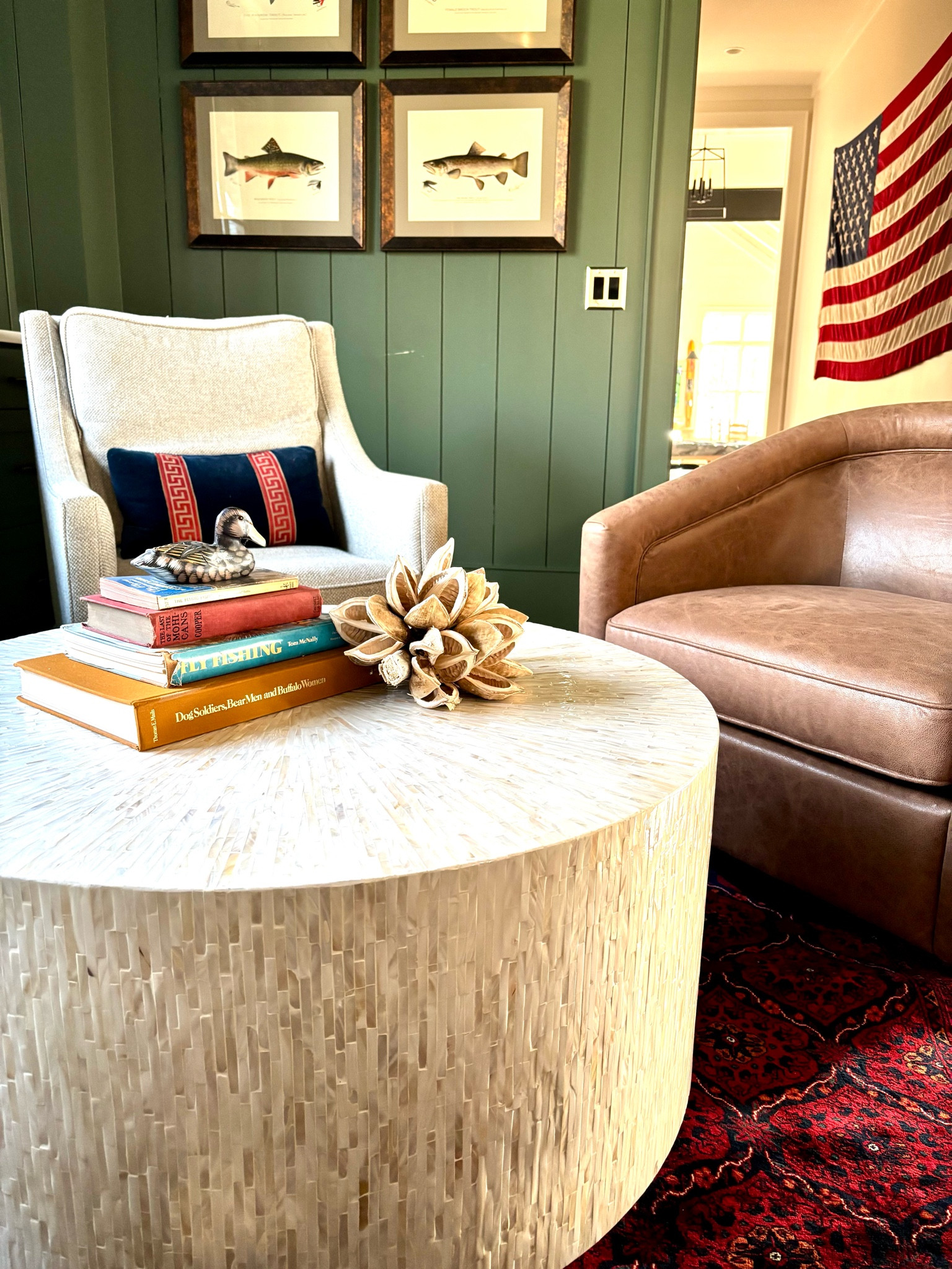 New Z Gallerie table for the lake! Use SR5 for 5% off your purchase 💙🛶 🦆 