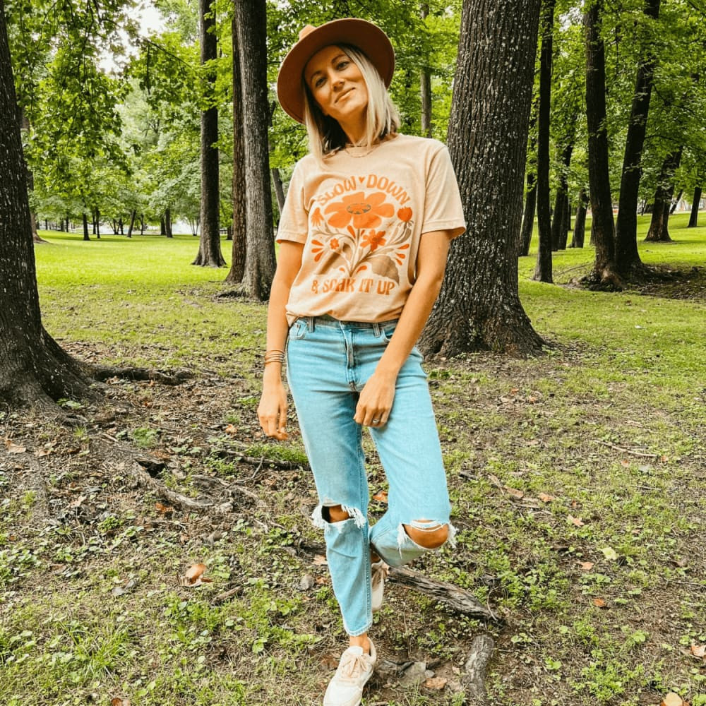 Soak it Up Tee - Sand Dune | Mountain Moverz