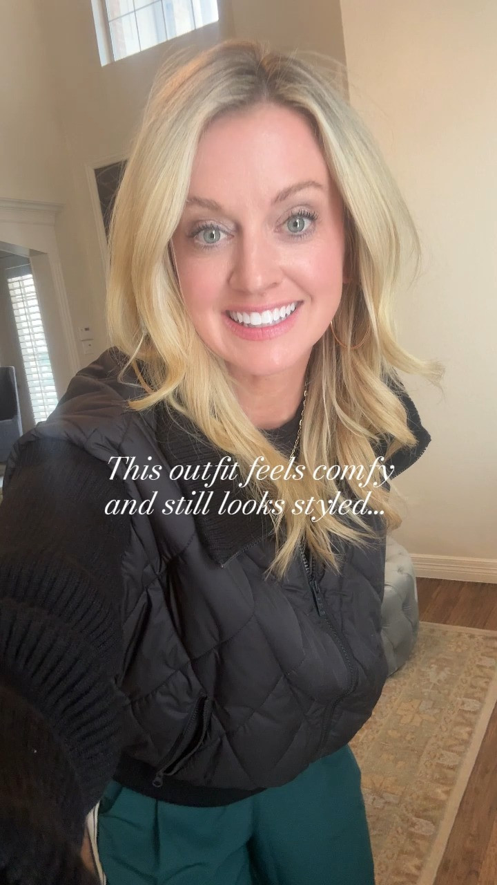It’s Sunday, I want comfort first.
These tie-front pants are easy, flattering, and make a casual outfit look intentional. 

 #LTKgrwm #LTKootd #LTKmomlife