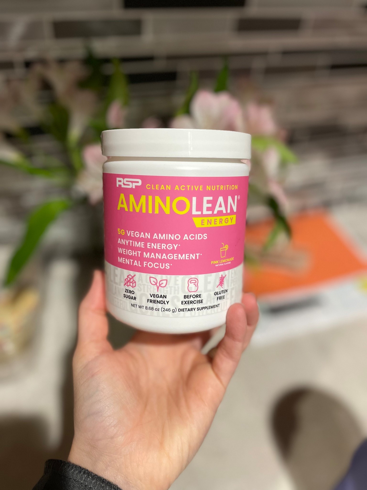 Daily pre workout for 30+ mama 🫶🏼. Does NOT give the jitters or crash for me 