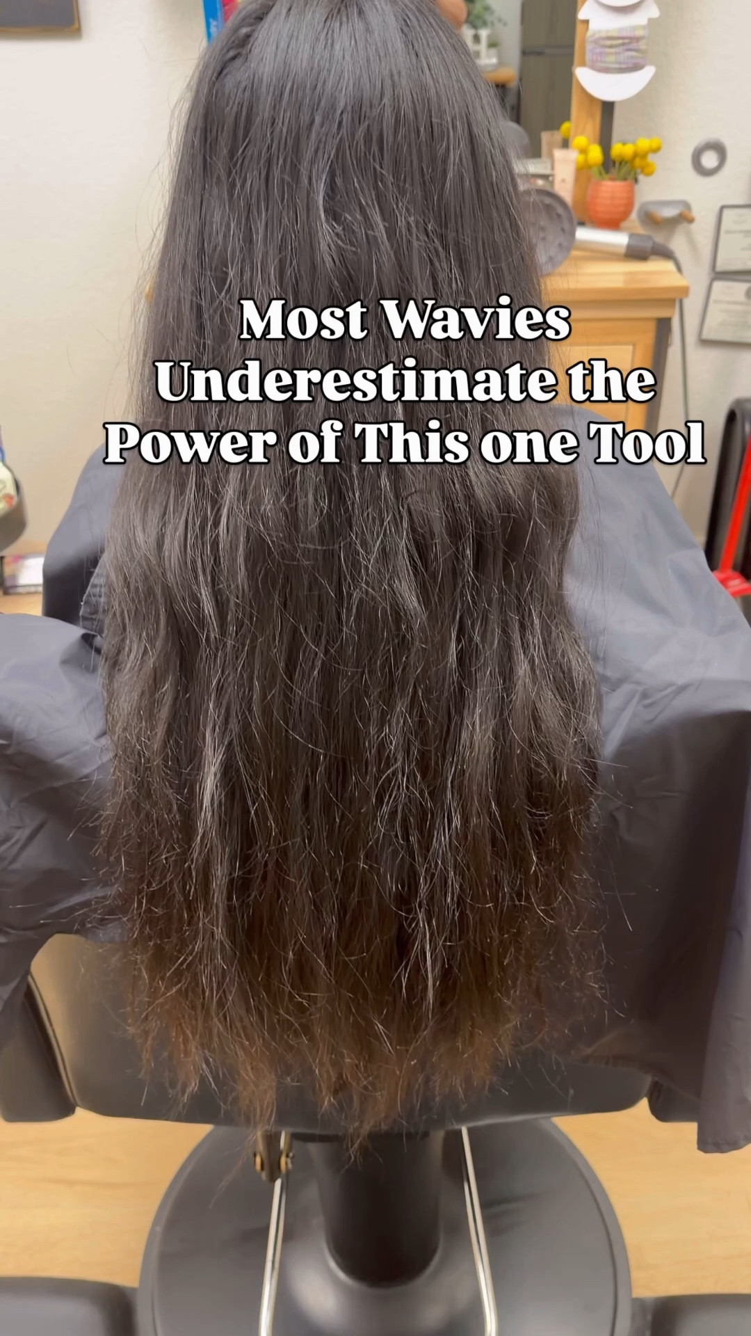 If you have wavy or curly hair… don’t skip the diffuser 👇

One of the most underestimated tools for wavy curls is a diffuser, and it can completely change your results.

When you air dry right away, your hair stays heavy with water. That weight + gravity can pull out your natural curl pattern before it has a chance to set.

That’s where diffusing makes all the difference.

Even just 5–10 minutes with a diffuser:
	•	Removes excess water weight
	•	Helps your curl pattern set in place
	•	Adds bounce, body, and volume
	•	Prevents flat, stretched-out waves

If your waves fall flat or look inconsistent… this might be the missing step.

👉 Shop my LTK store for links to my favorite products and tools used in this look.

Save this for your next wash day 🤍


#LTKBeauty #LTKmorningroutine #LTKdayinmylife