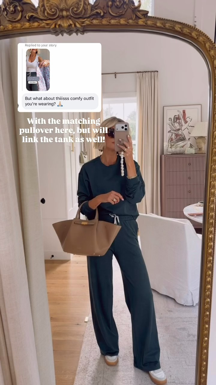 The comfiest matching set 😍 obsessed with all of my new pieces from @Vuori US ! Wearing M in the crewneck & S in the pants.

Loverly Grey, Vuori, matching set, loungewear, lounge set

#LTKootd