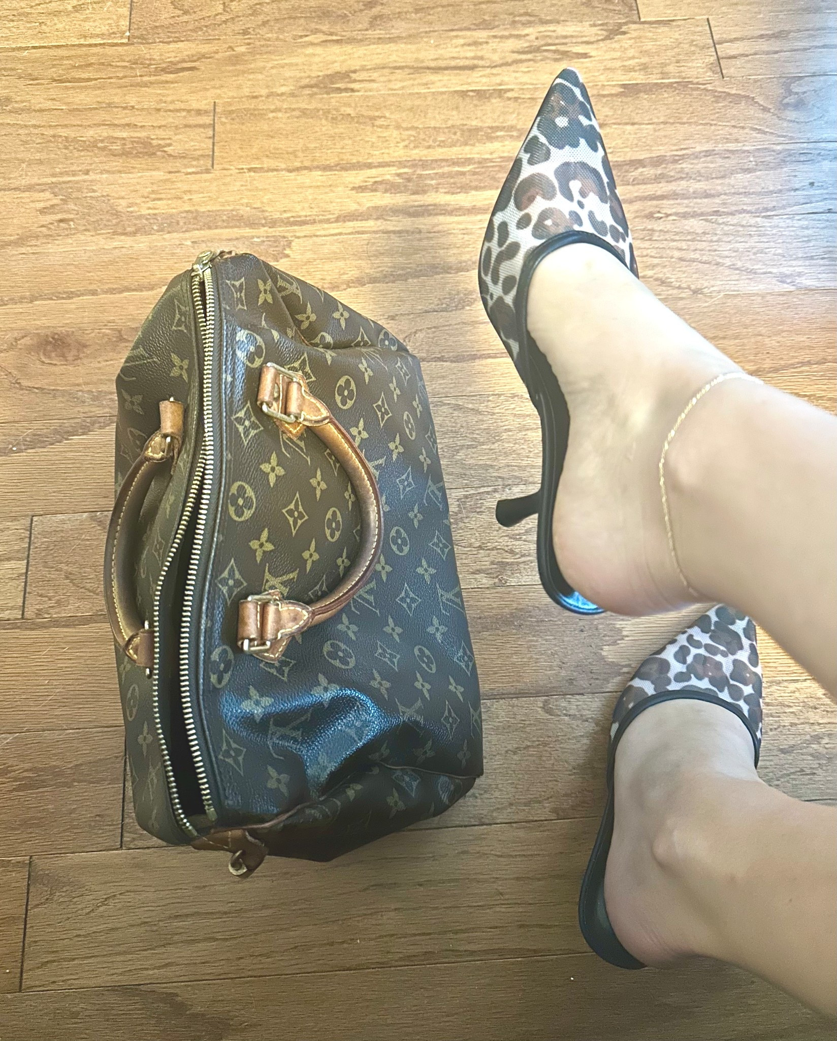 This shoe. In ALL colors 

#LTKShoeCrush #LTKFindsUnder100