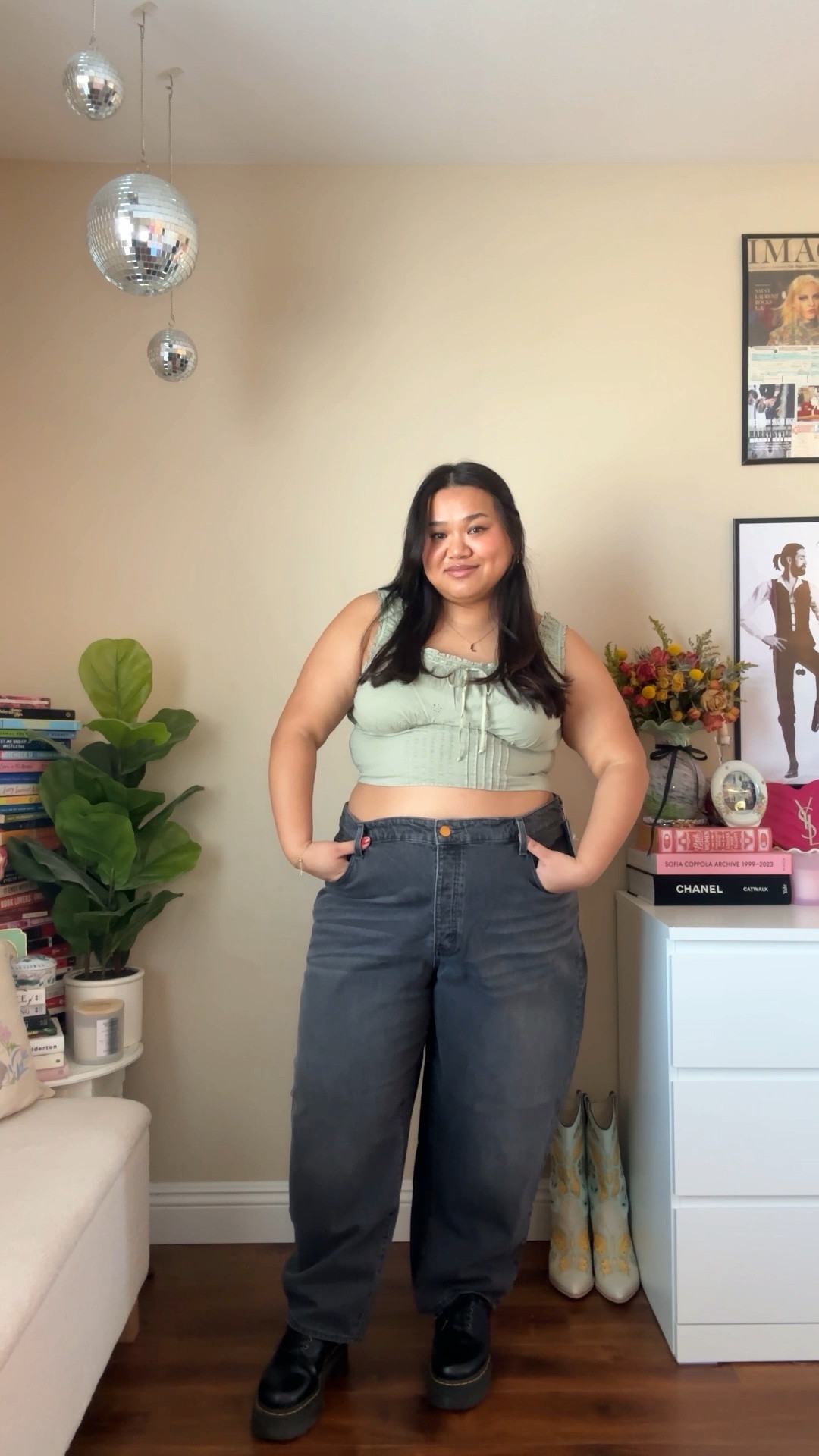 Plus Size Black Baggy Jeans Barrel Jean Trend

#LTKplussize #LTKfindsunder50 #LTKVideo