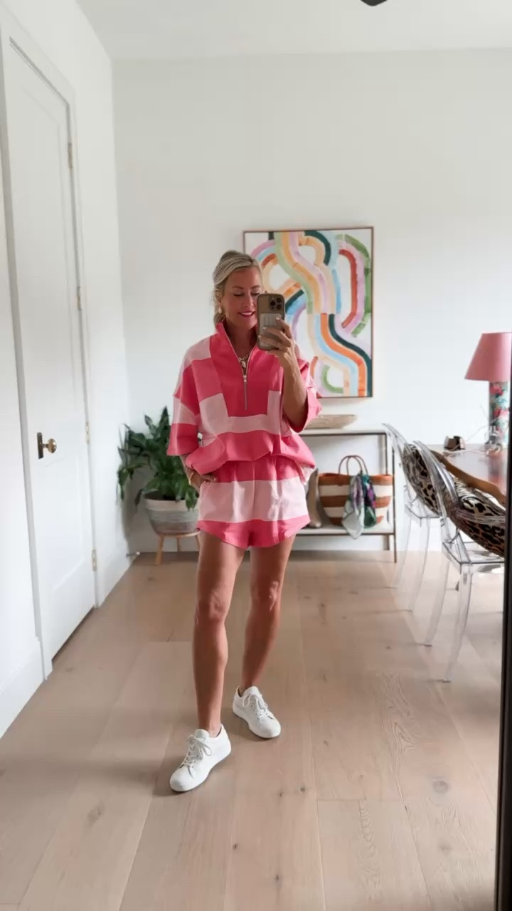 Amazon Fashion Finds | Hi Sugarplum! #sugarplumstyle #amazonhaul

Size small set

#LTKFindsUnder50

#LTKOver40 #LTKSeasonal