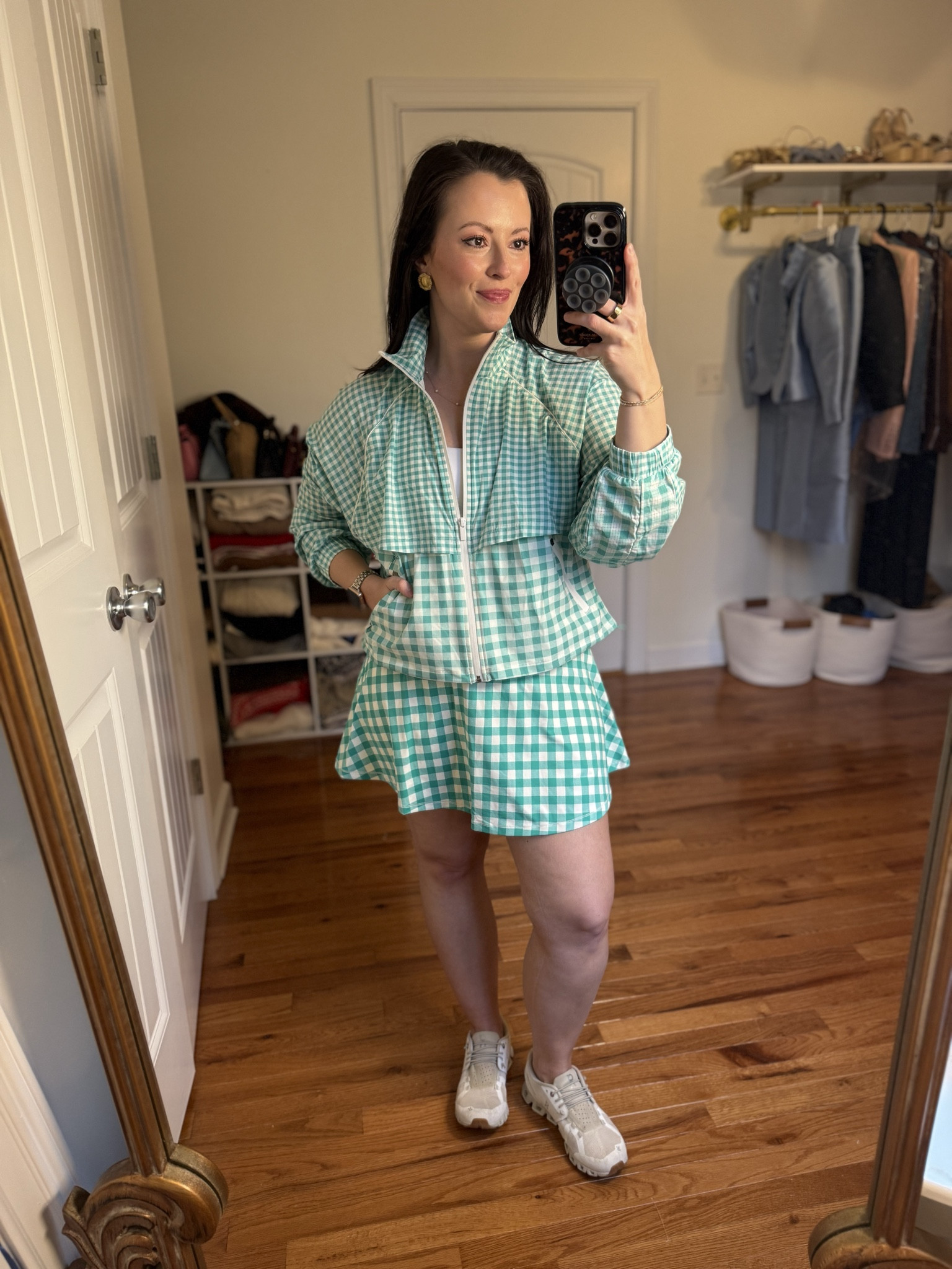 Green and white gingham skort, masters outfit ideas, green and white check activewear jacket 

Small in both! Target find - greena entire gingham activewear outfit target ￼

#LTKSeasonal #LTKActive