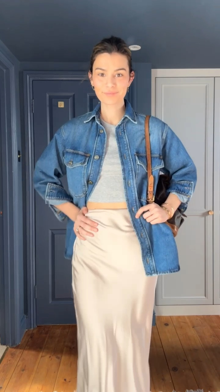 Denim overshirt and midi silk skirts are so easy to be paired for the transitional weather

Reformation top
Luis vitton bag
Designer bag
Vintage bag
Zara skirt
Zara outfit 
All saints jacket
Spring look



#LTKworkwear #LTKstyletip #LTKeurope
