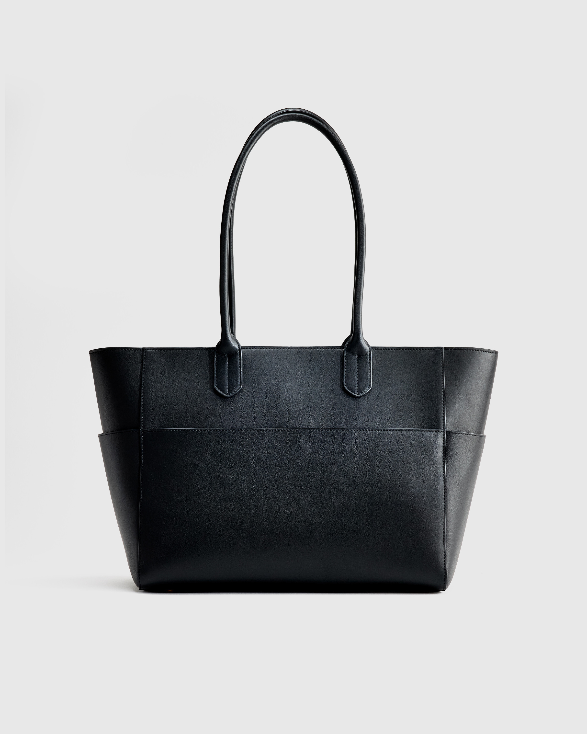 Quince | Women's Hudson Tote in Black, Italian Leather | Quince