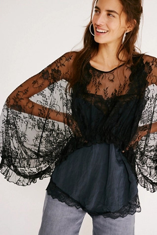 Lovely Lace Layer | Free People (Global - UK&FR Excluded)