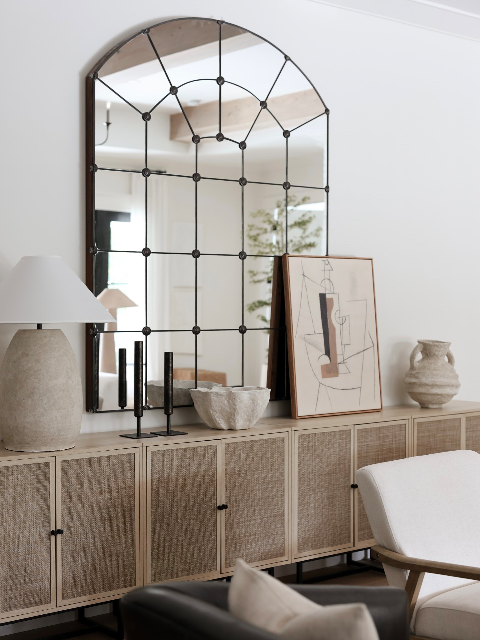 Console styling #homedecor #consoletable

#LTKHome