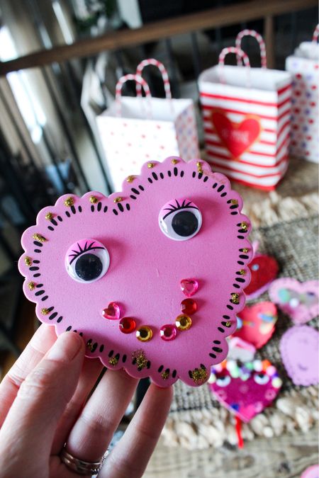 Classroom Valentine Craft Idea for Kids.  It doesn’t get easier than this!! Just buy a kit and let the kids free for all! #valentinesday

#LTKkids #LTKFind